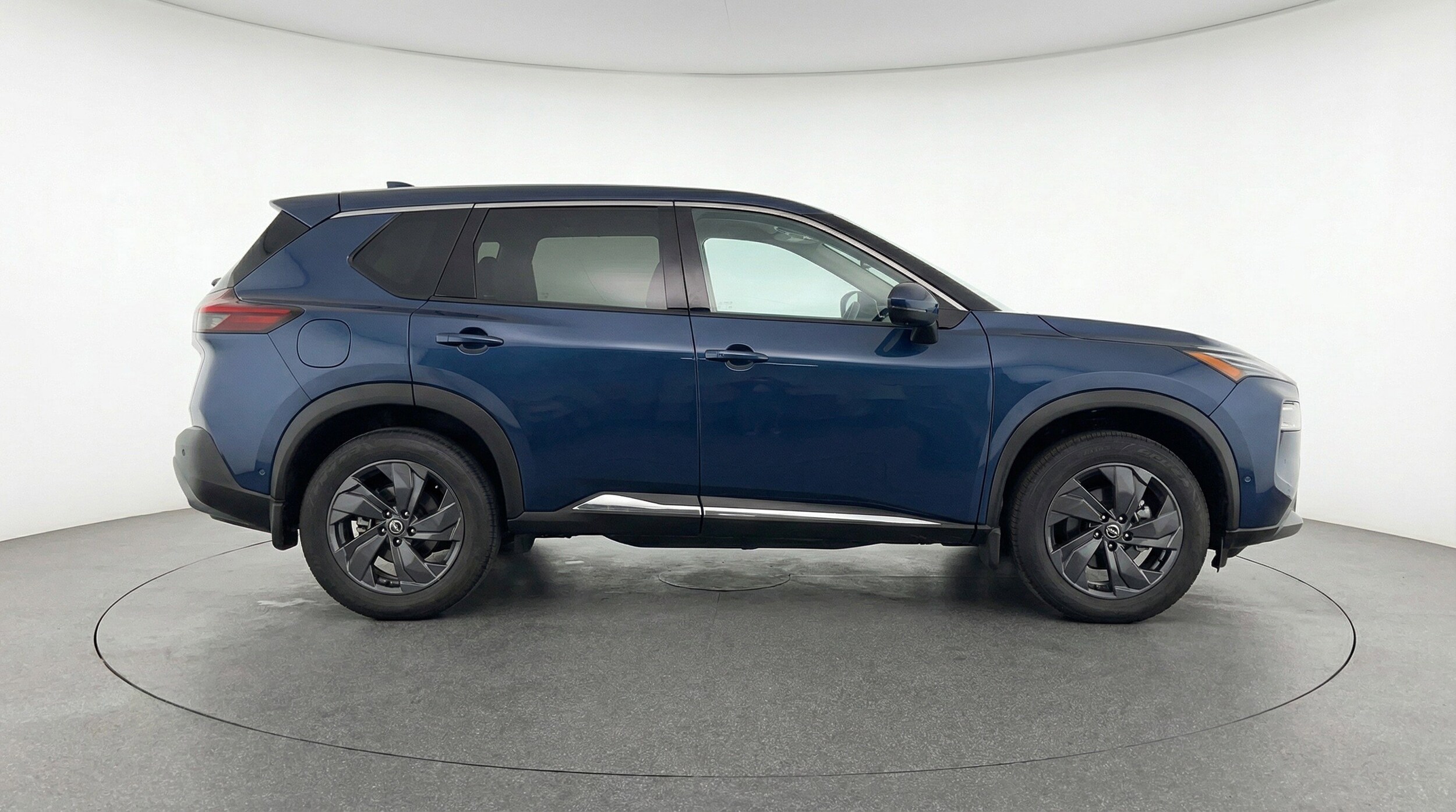 Thumbnail: 2025 Nissan Rogue - 11