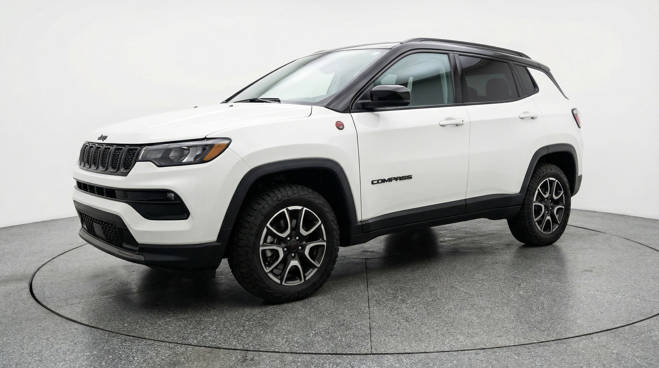 Thumbnail: 2025 Jeep Compass - 3