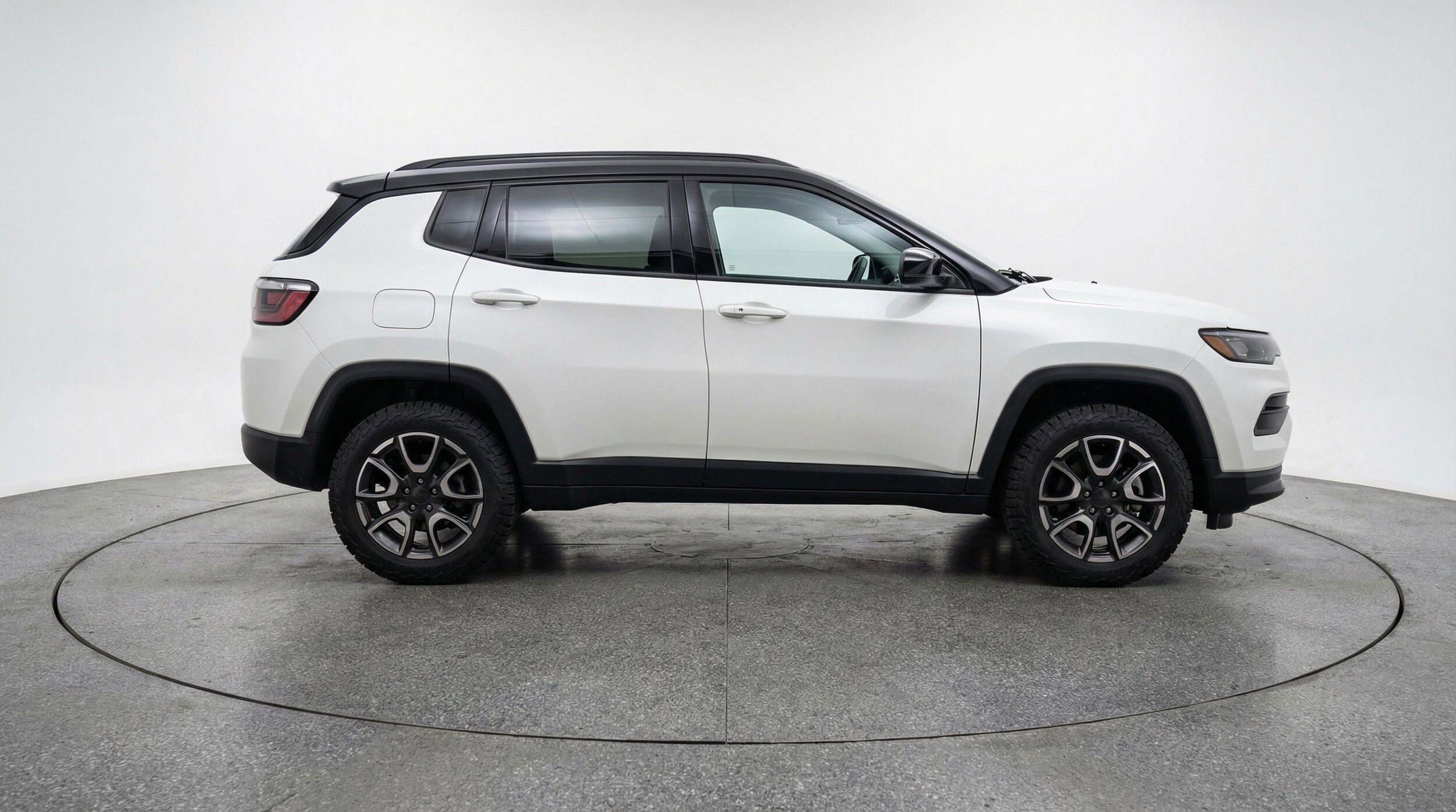 Thumbnail: 2025 Jeep Compass - 11