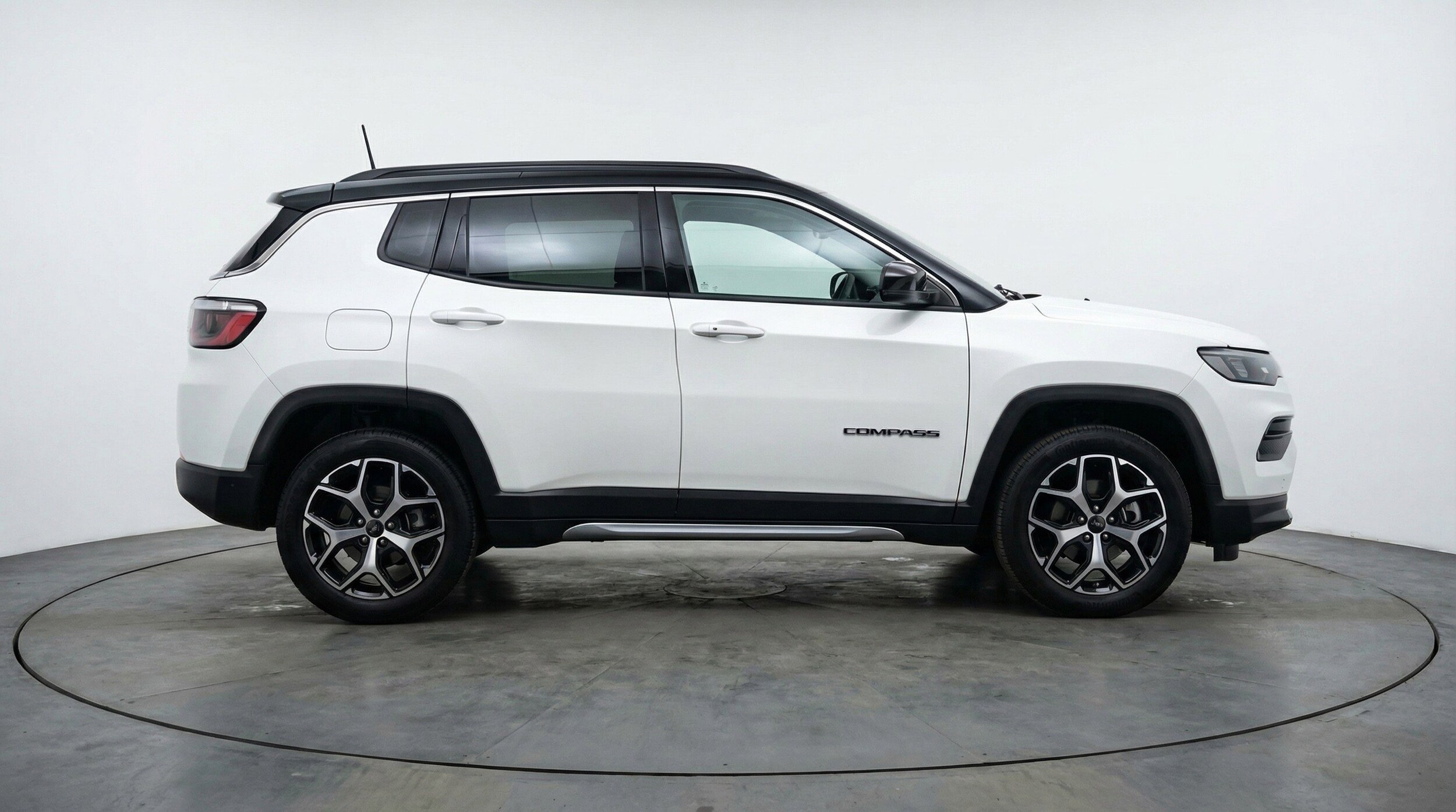 Thumbnail: 2025 Jeep Compass - 11