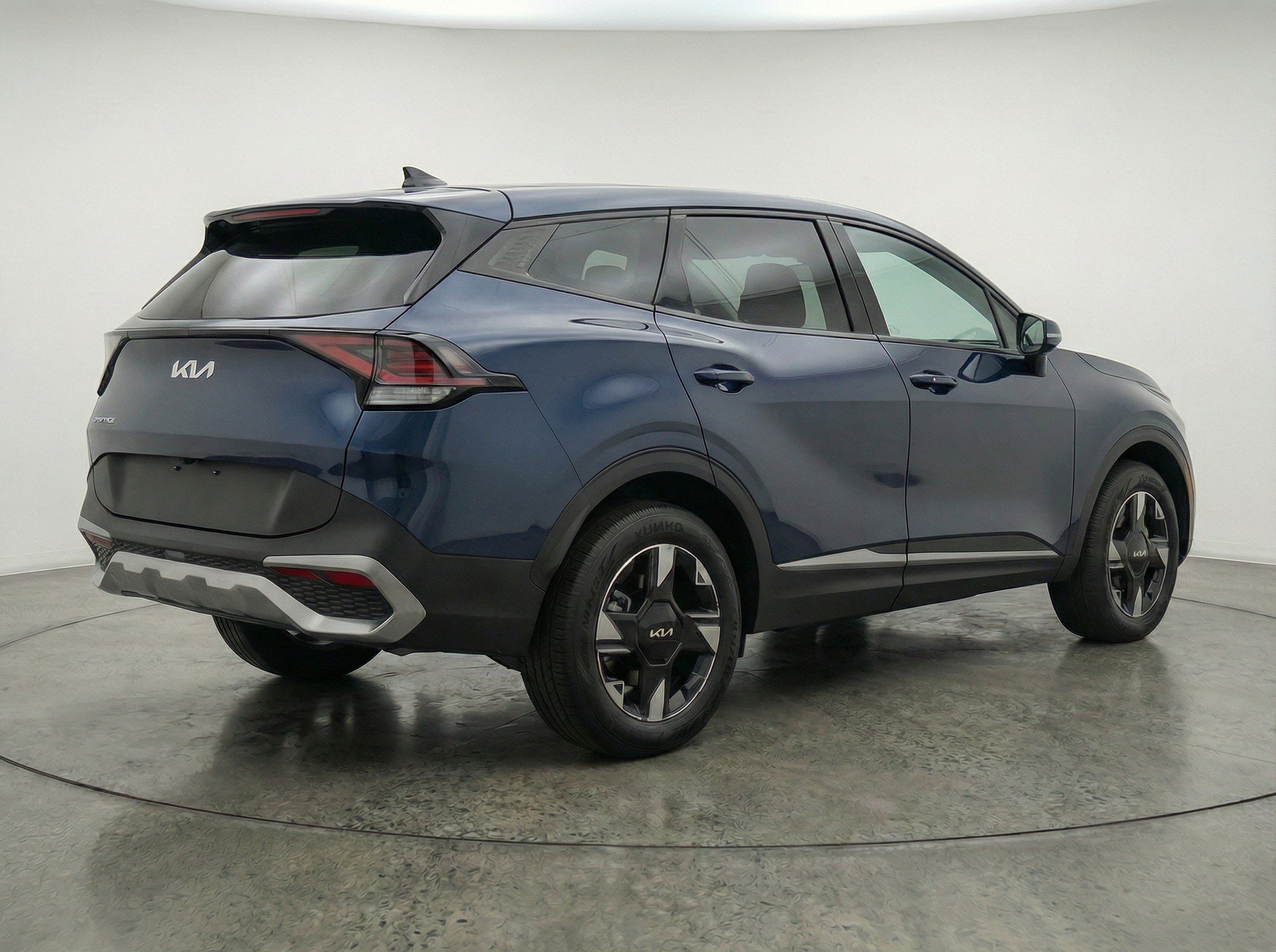 Thumbnail: 2026 Kia Sportage - 9