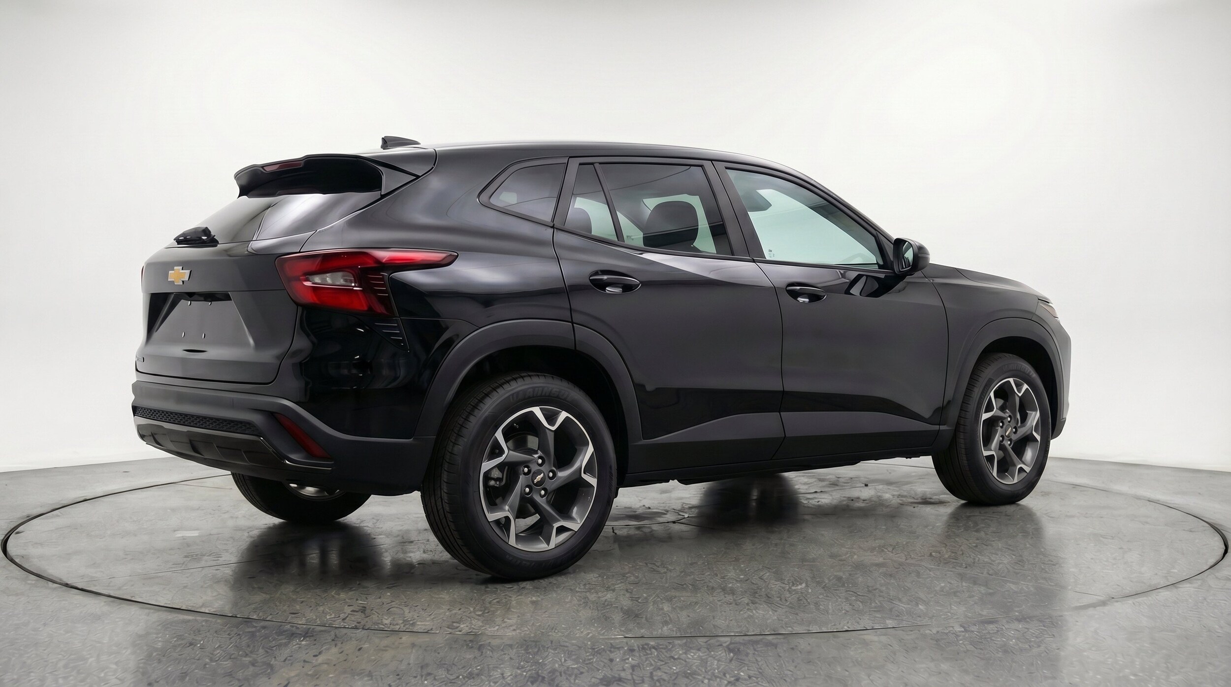 Thumbnail: 2025 Chevrolet Trax - 9