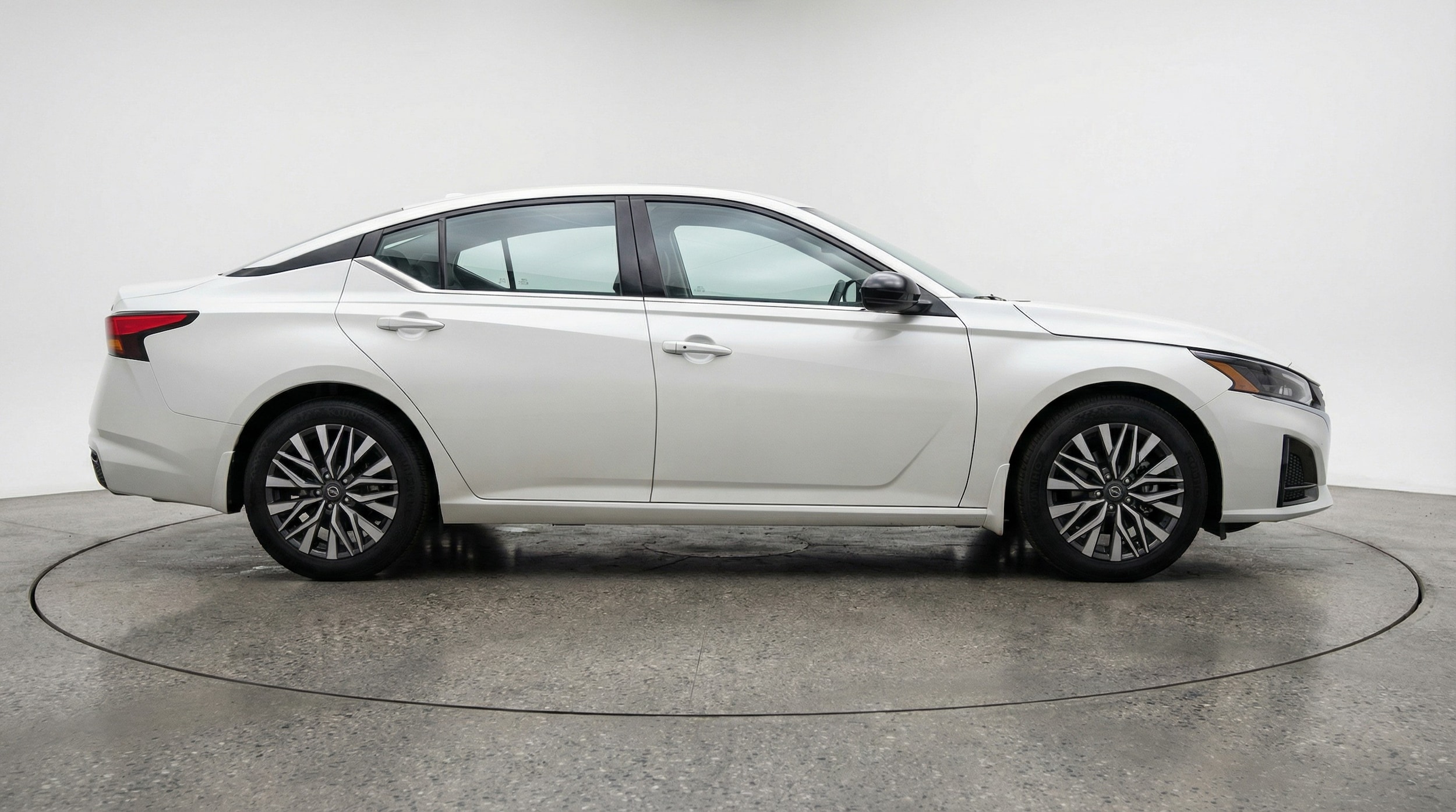 Thumbnail: 2025 Nissan Altima - 8