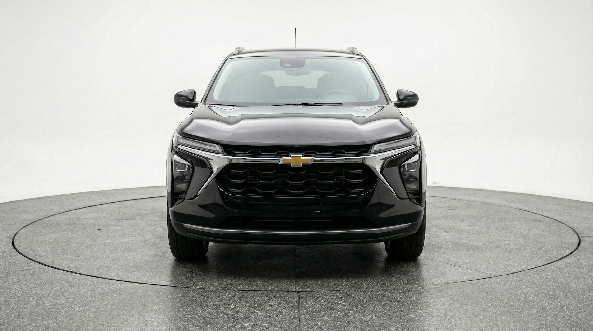 Thumbnail: 2025 Chevrolet Trax - 2