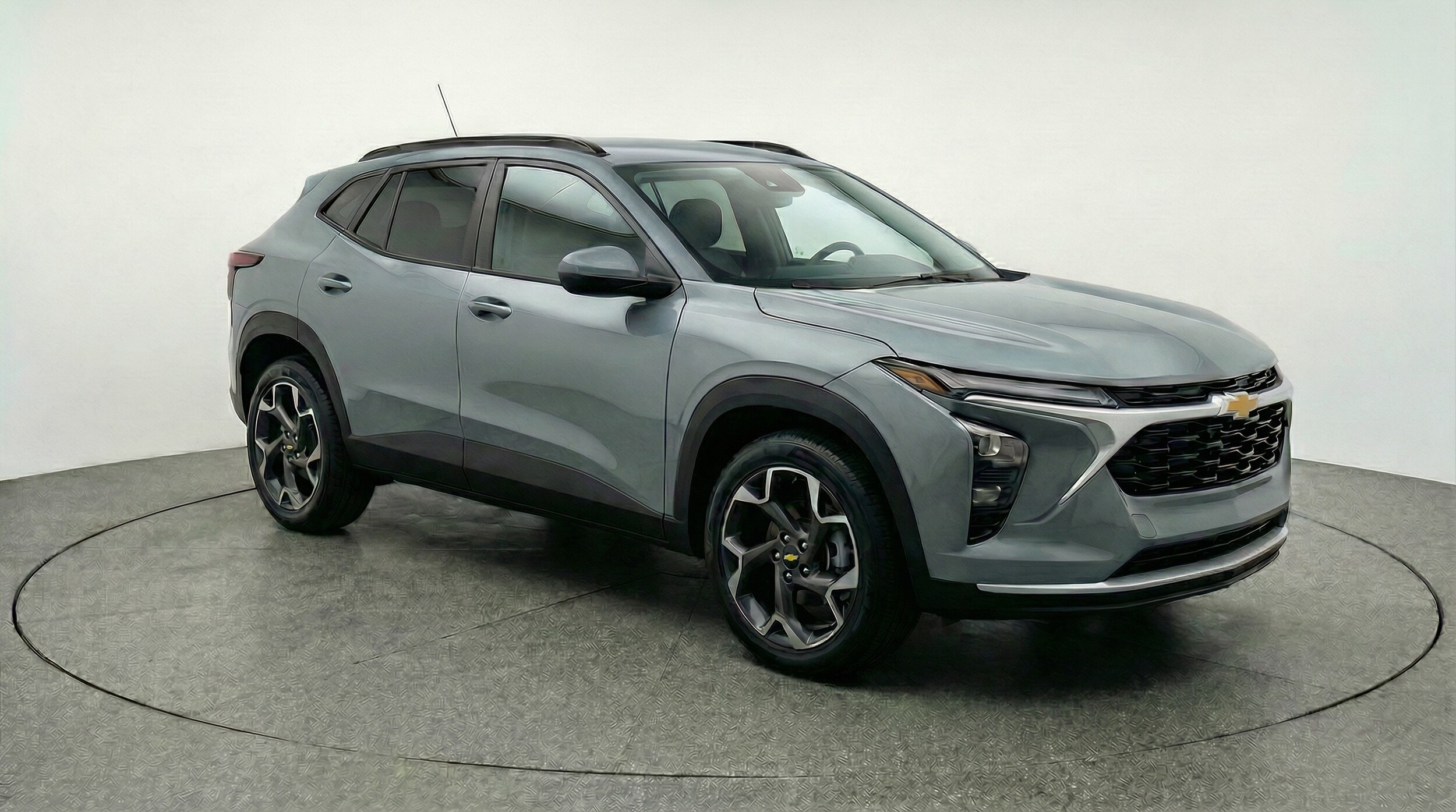 Thumbnail: 2025 Chevrolet Trax - 1