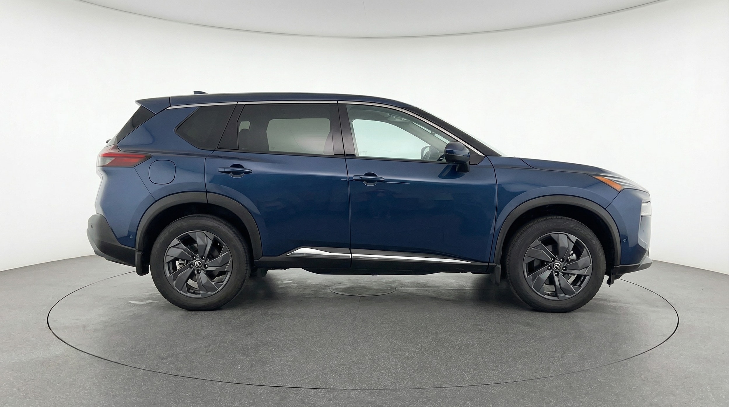 Thumbnail: 2025 Nissan Rogue - 8
