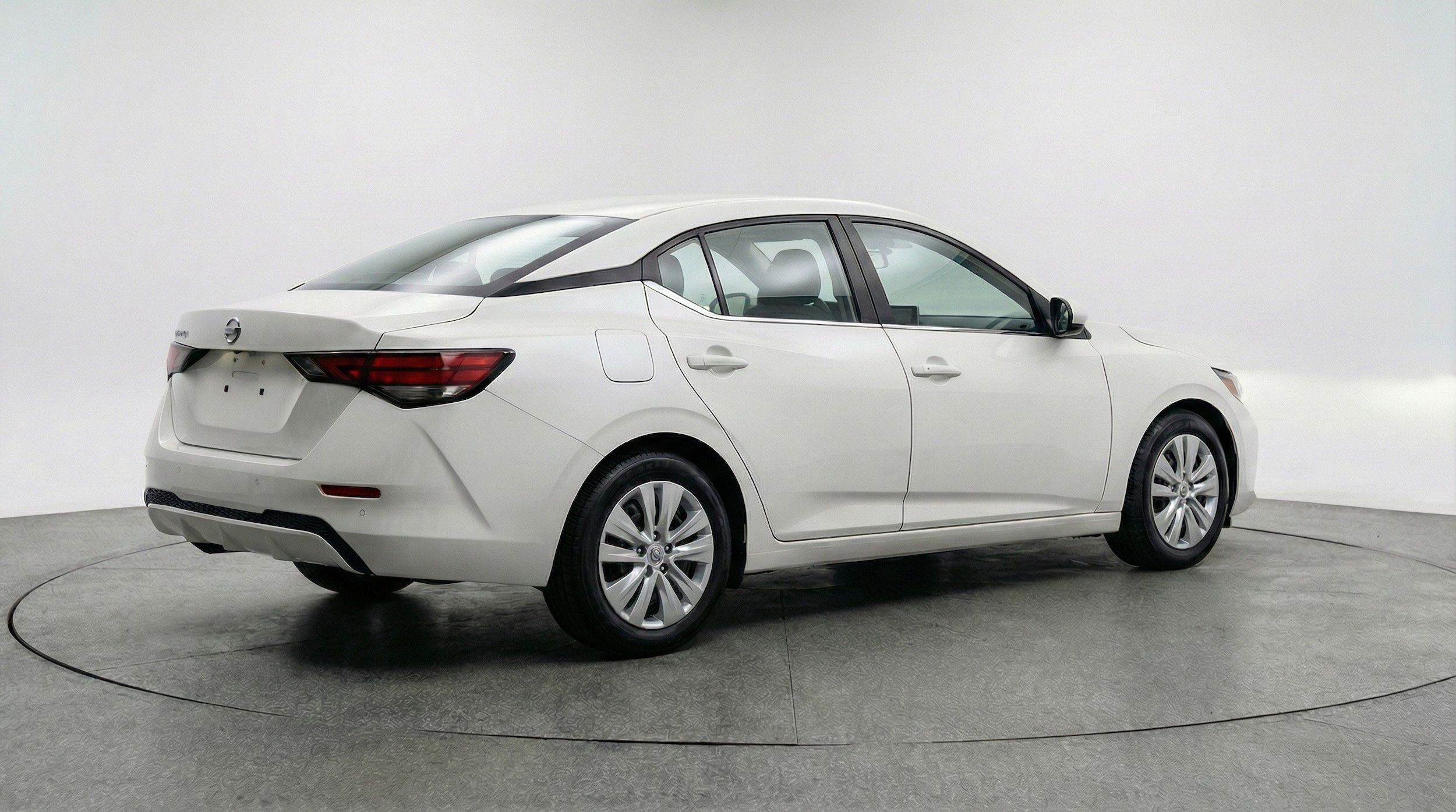 Thumbnail: 2025 Nissan Sentra - 9