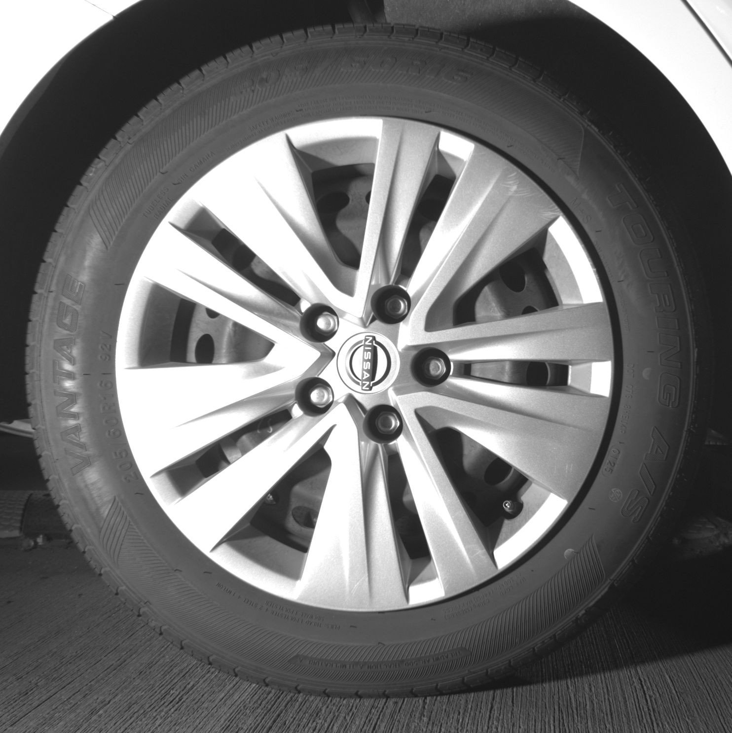 Thumbnail: 2025 Nissan Sentra - 15