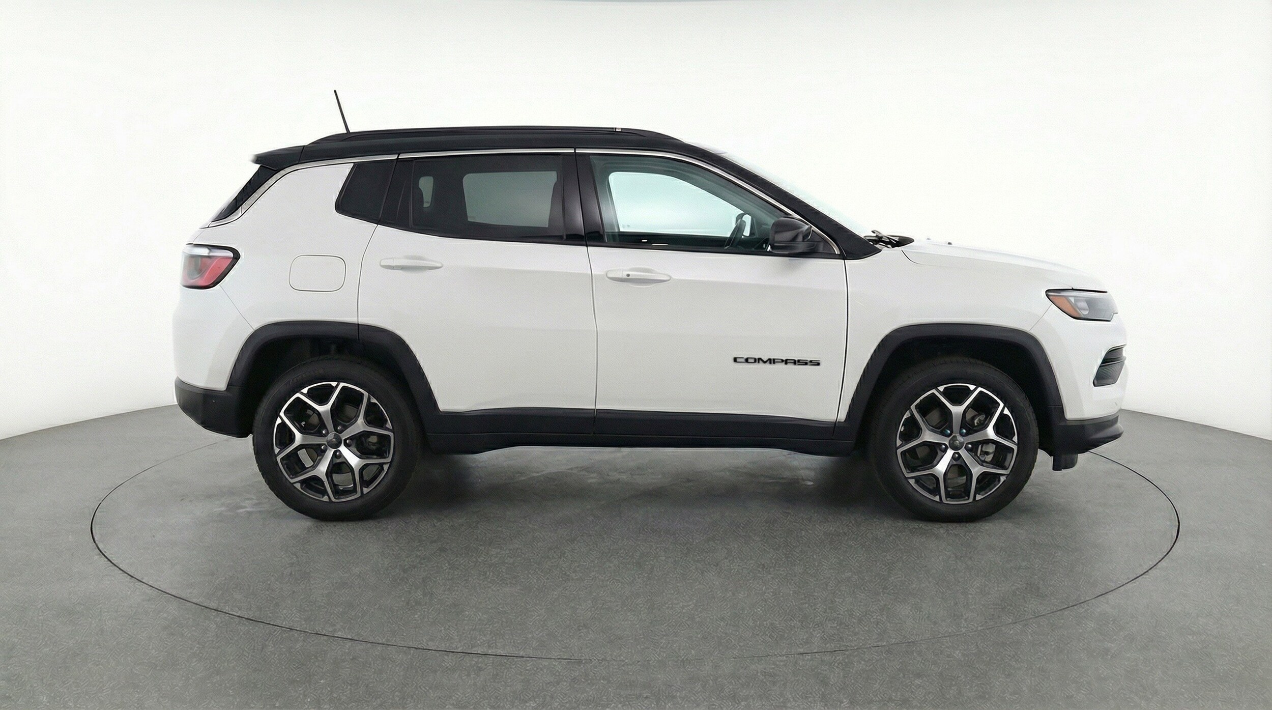 Thumbnail: 2025 Jeep Compass - 11