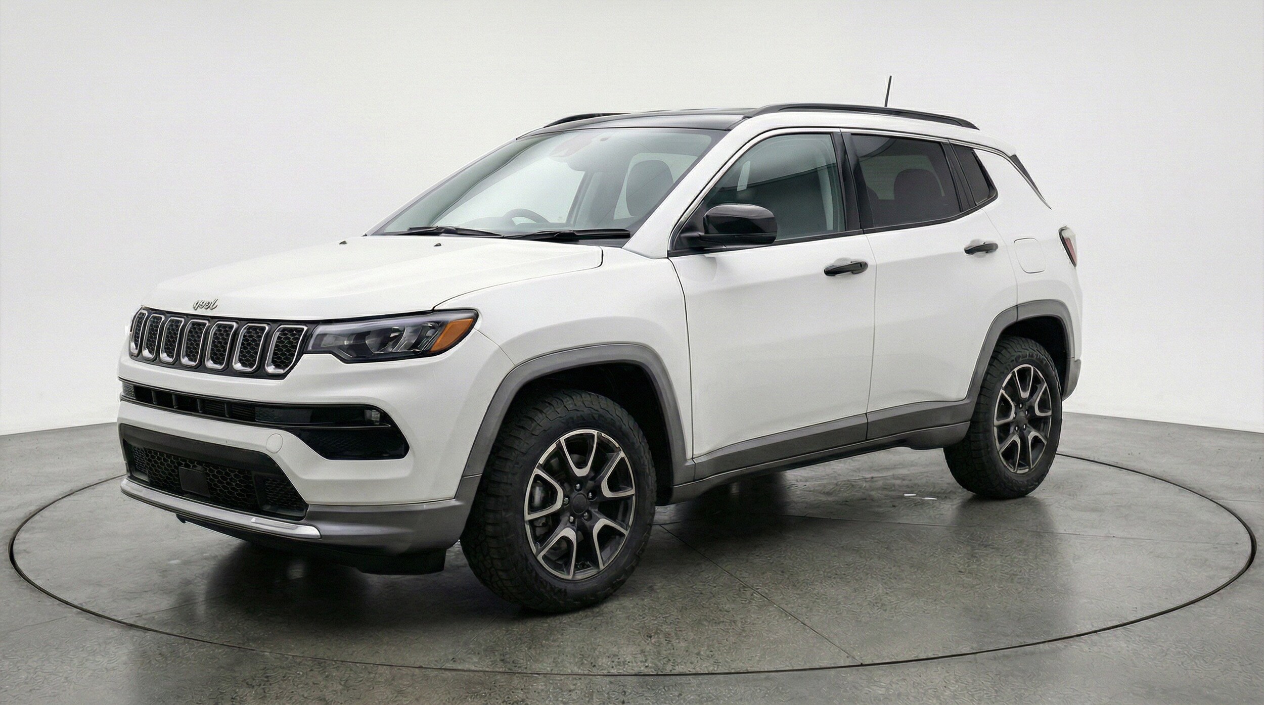 Thumbnail: 2025 Jeep Compass - 3