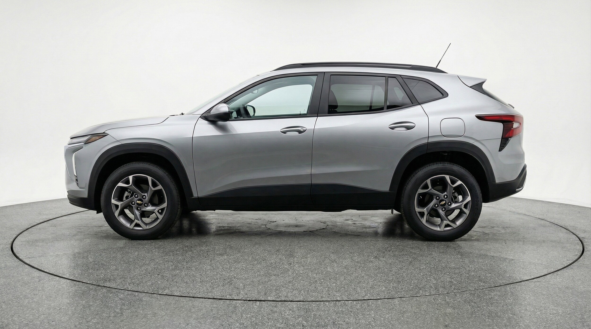 Thumbnail: 2025 Chevrolet Trax - 5