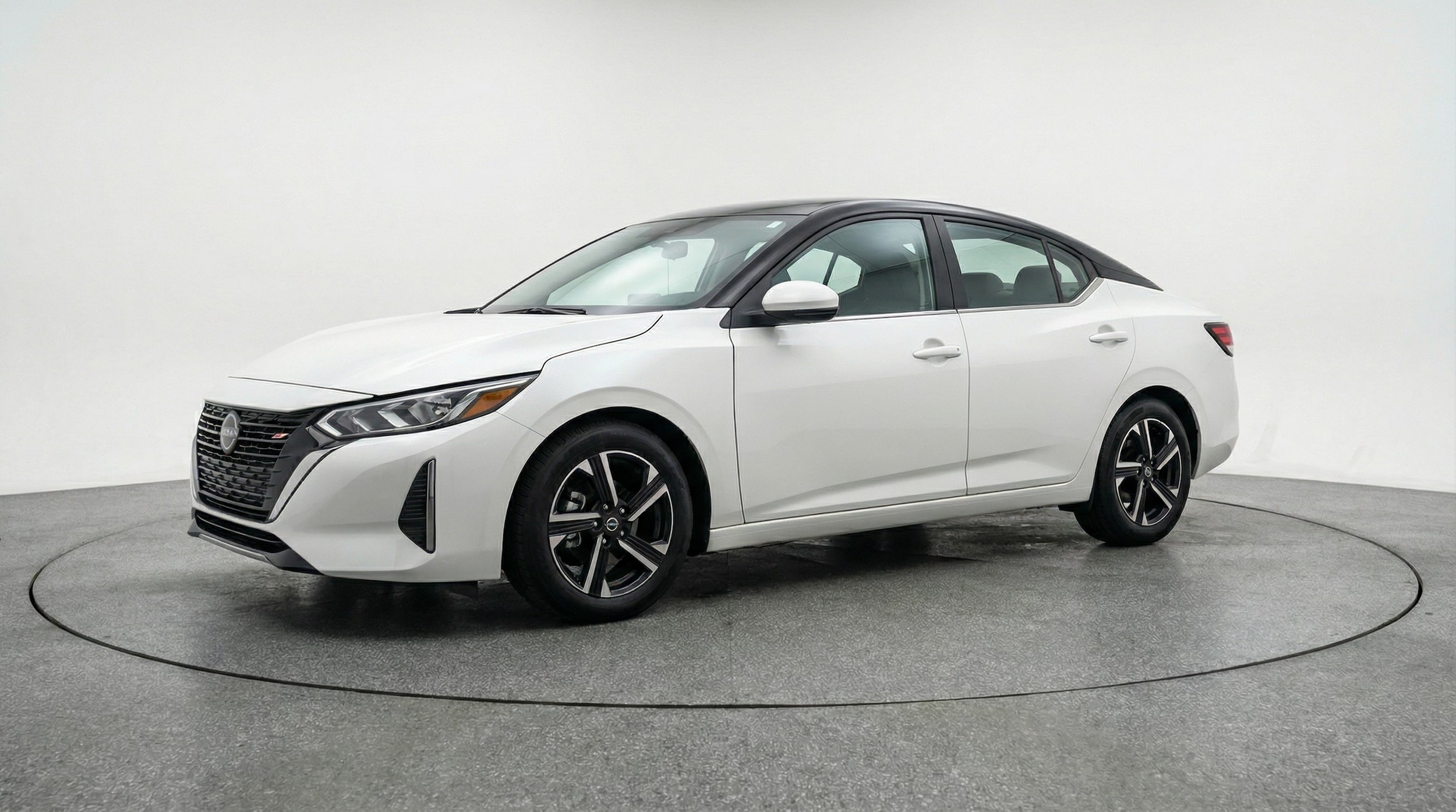 Thumbnail: 2025 Nissan Sentra - 3