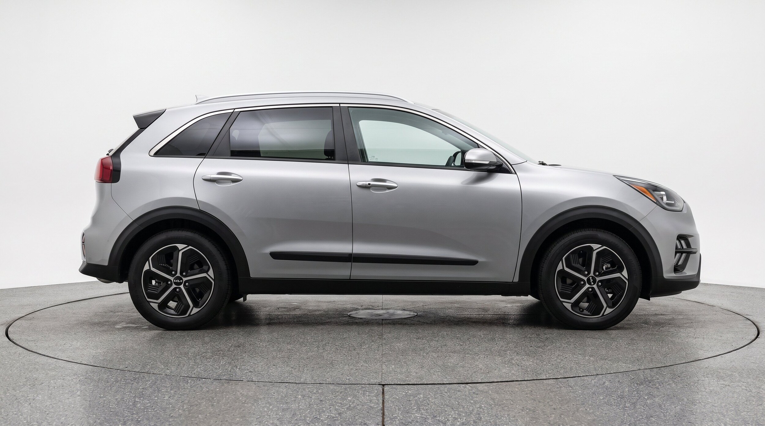 Thumbnail: 2026 Kia Niro - 11