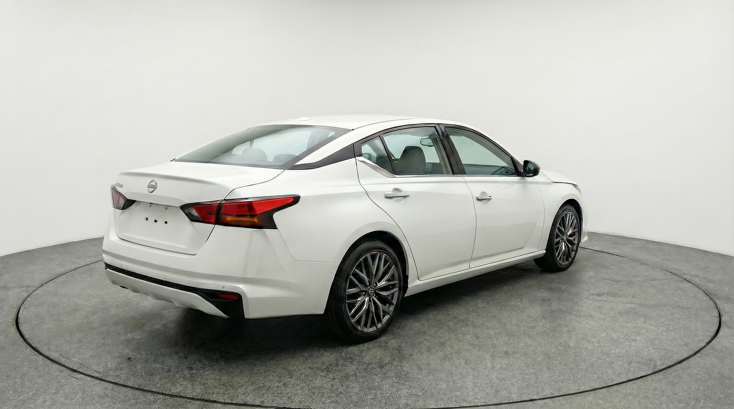 Thumbnail: 2025 Nissan Altima - 7