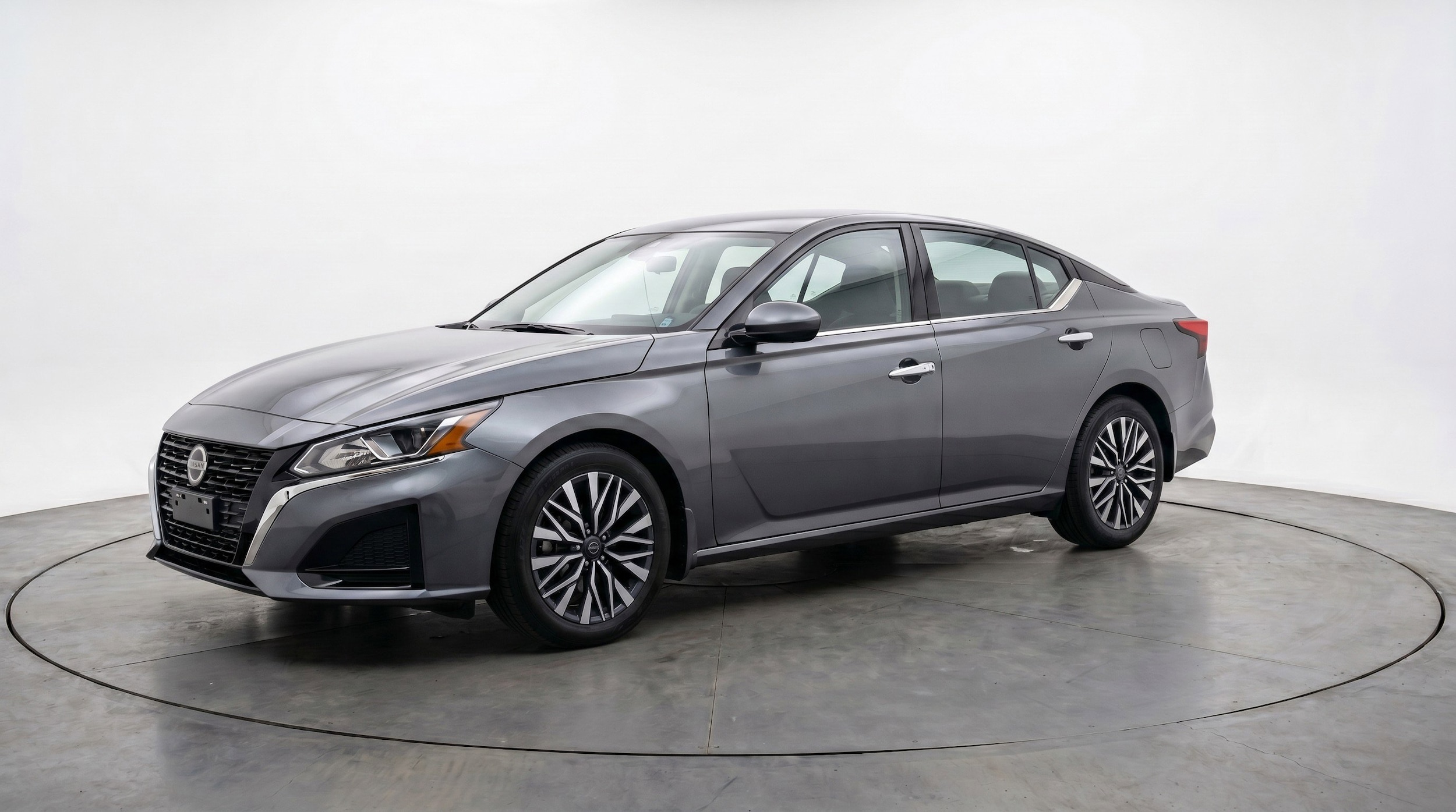 Thumbnail: 2025 Nissan Altima - 3