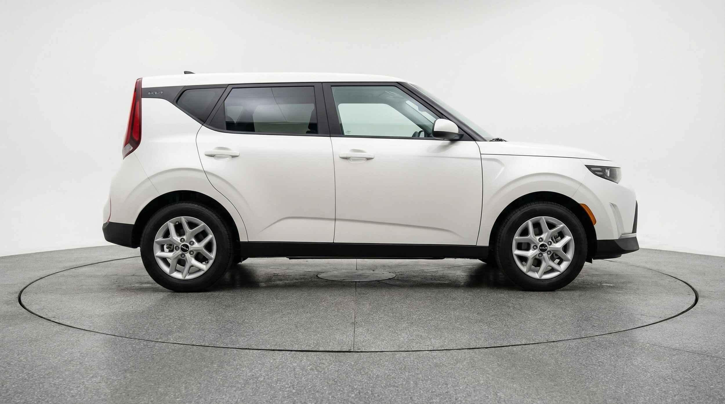 Thumbnail: 2025 Kia Soul - 8