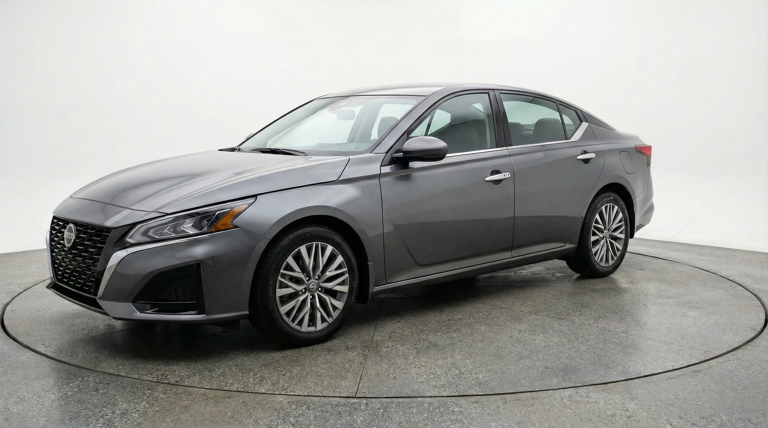 Thumbnail: 2025 Nissan Altima - 3