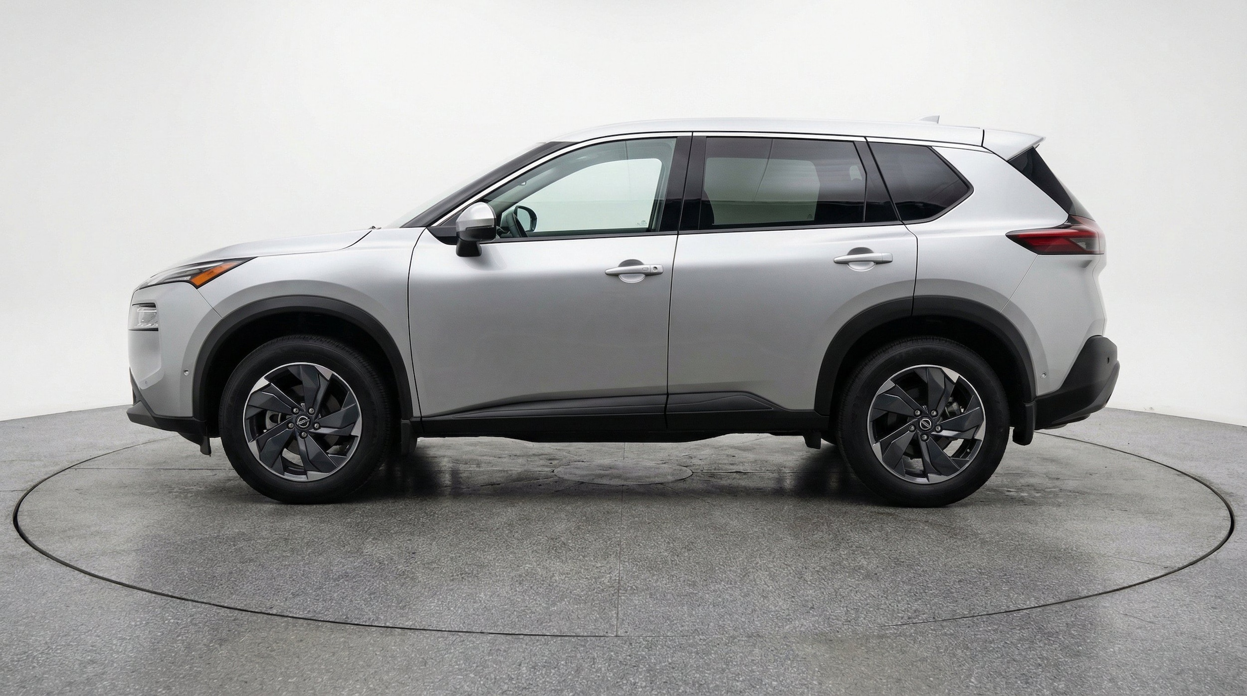 Thumbnail: 2025 Nissan Rogue - 5