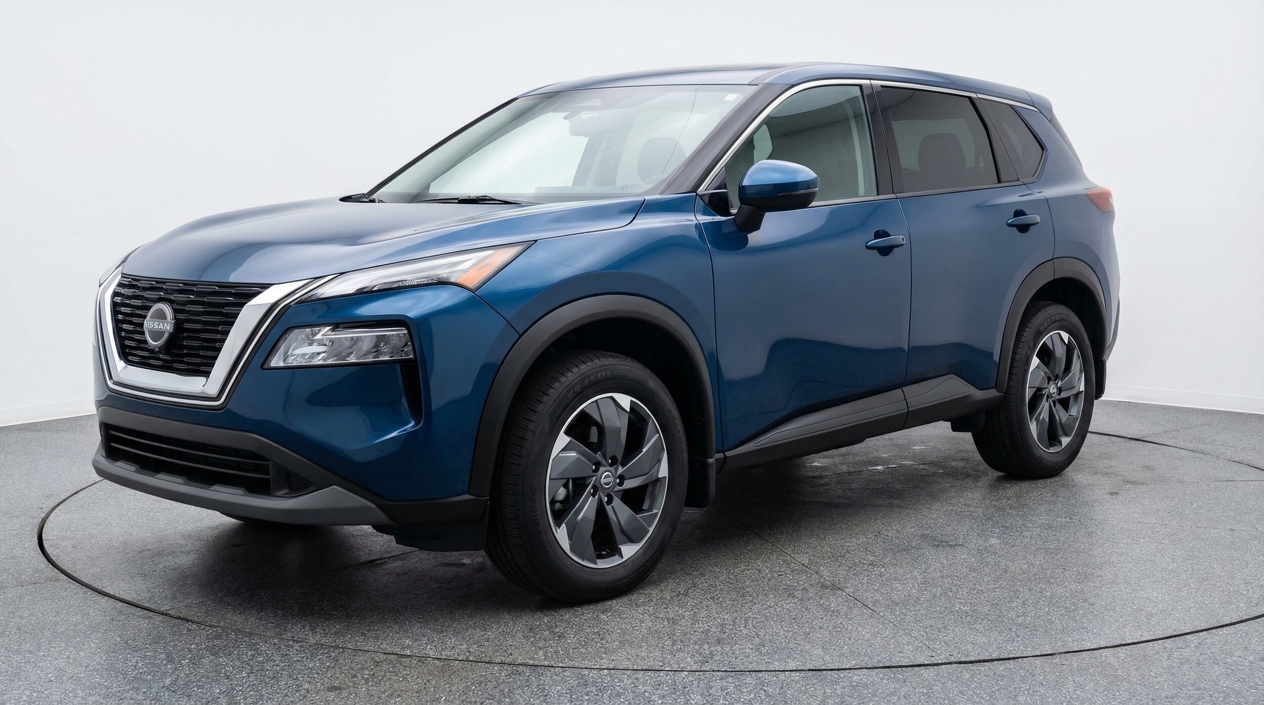 Thumbnail: 2025 Nissan Rogue - 3