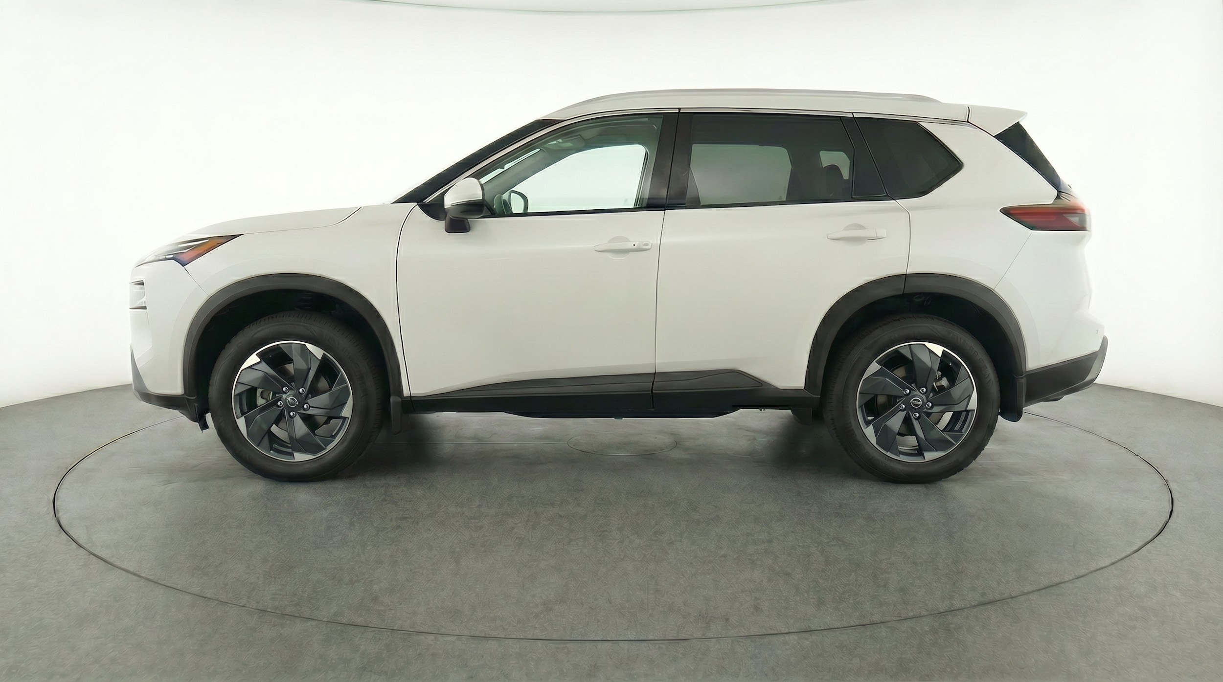 Thumbnail: 2026 Nissan Rogue - 5