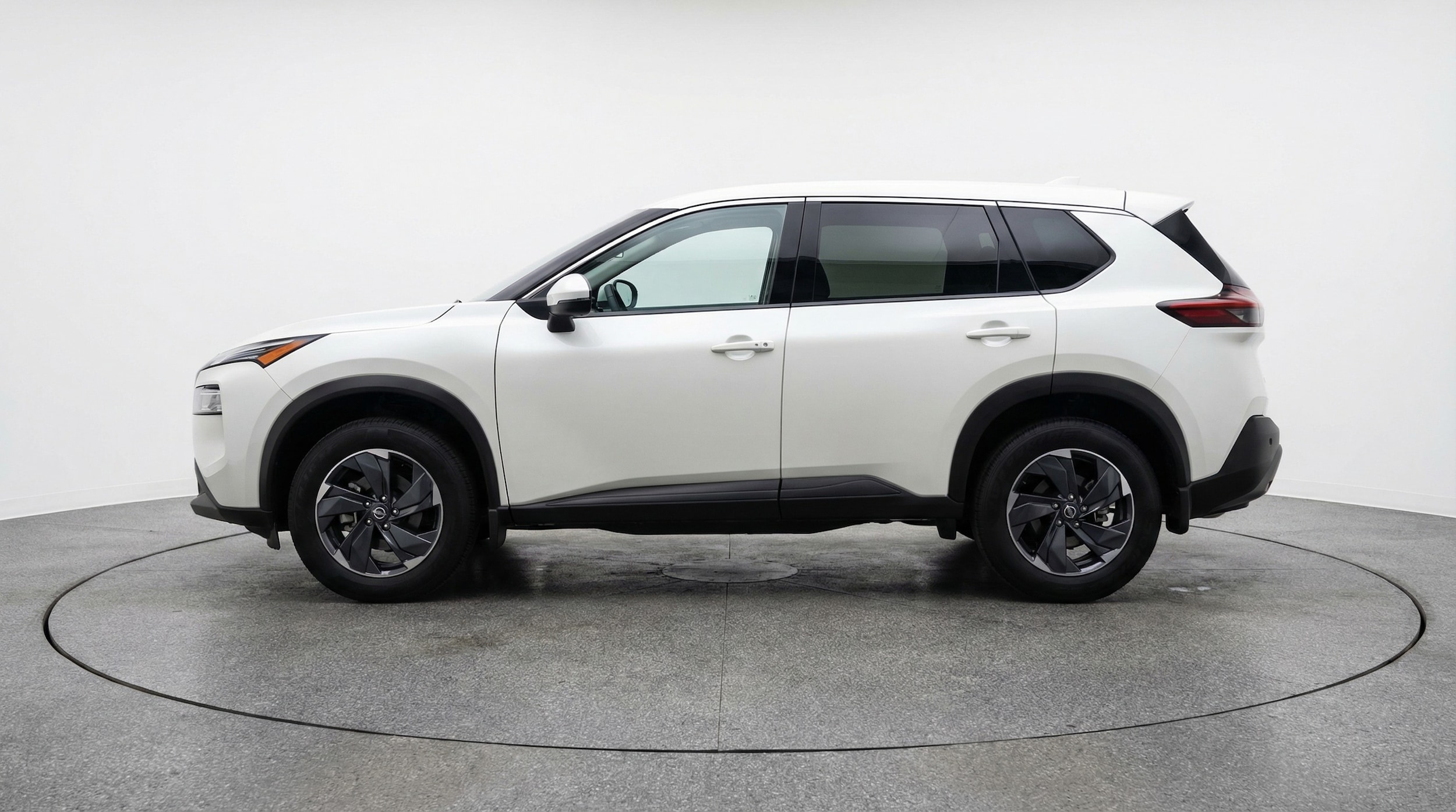 Thumbnail: 2025 Nissan Rogue - 4