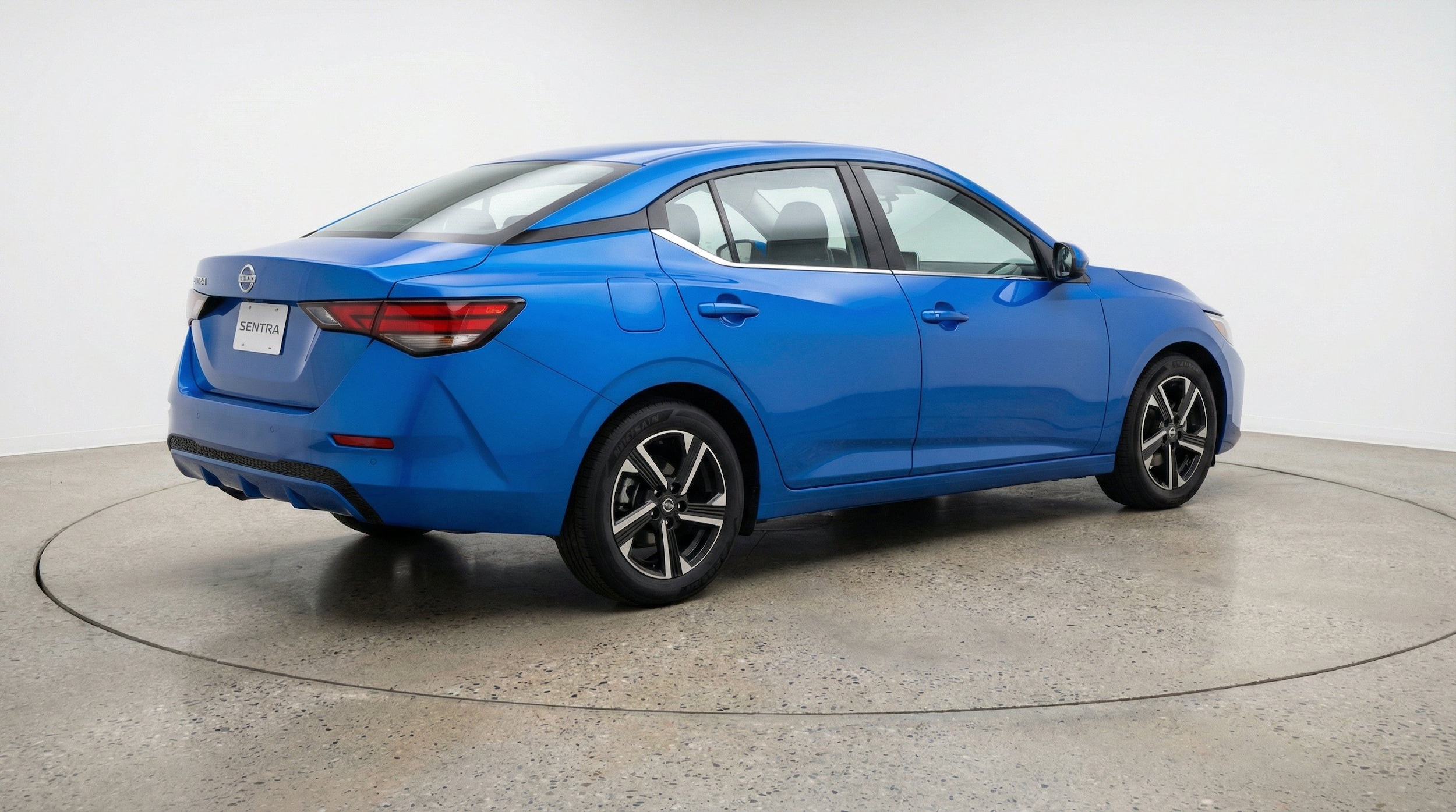 Thumbnail: 2025 Nissan Sentra - 9