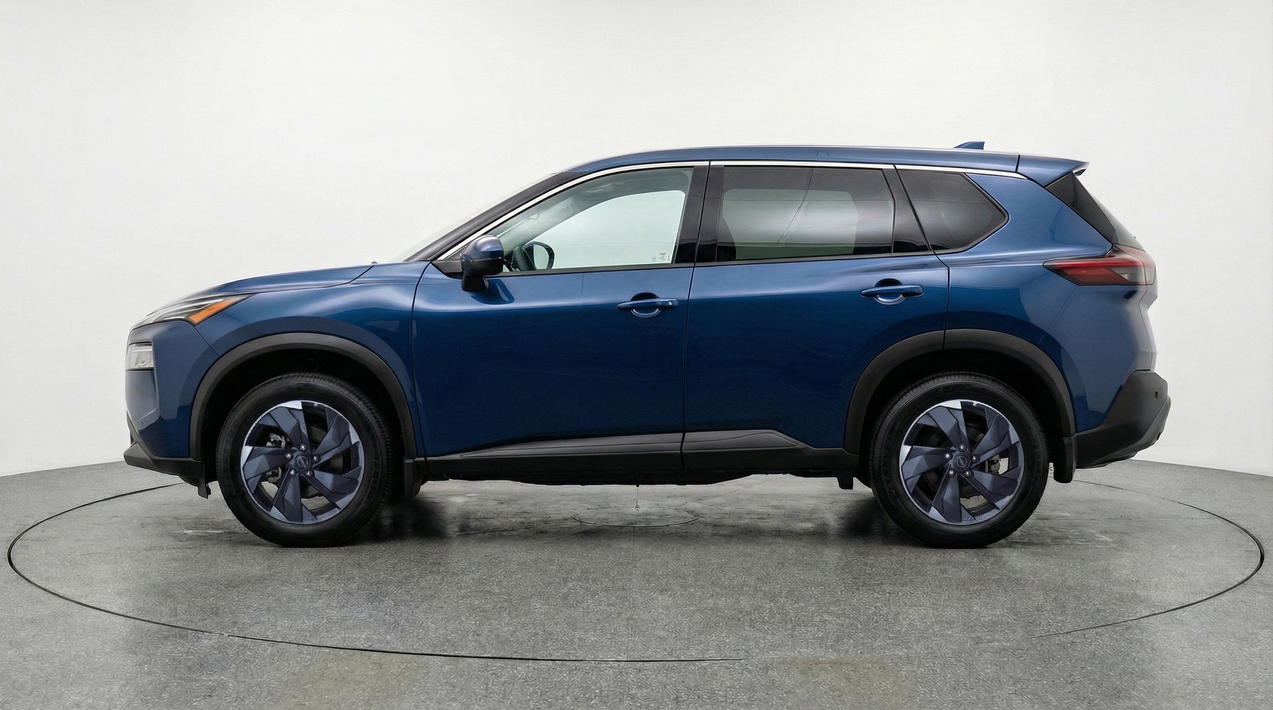 Thumbnail: 2025 Nissan Rogue - 5