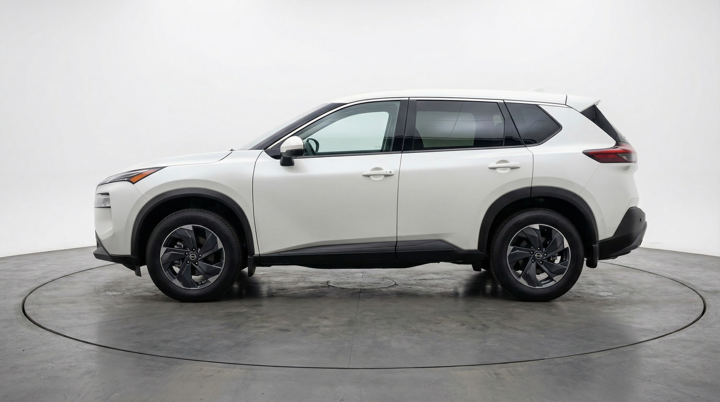 Thumbnail: 2025 Nissan Rogue - 4