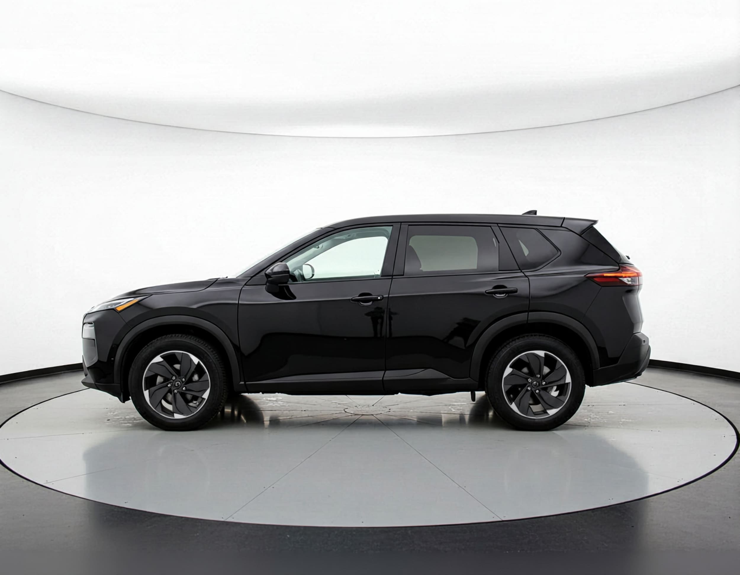 Thumbnail: 2025 Nissan Rogue - 4