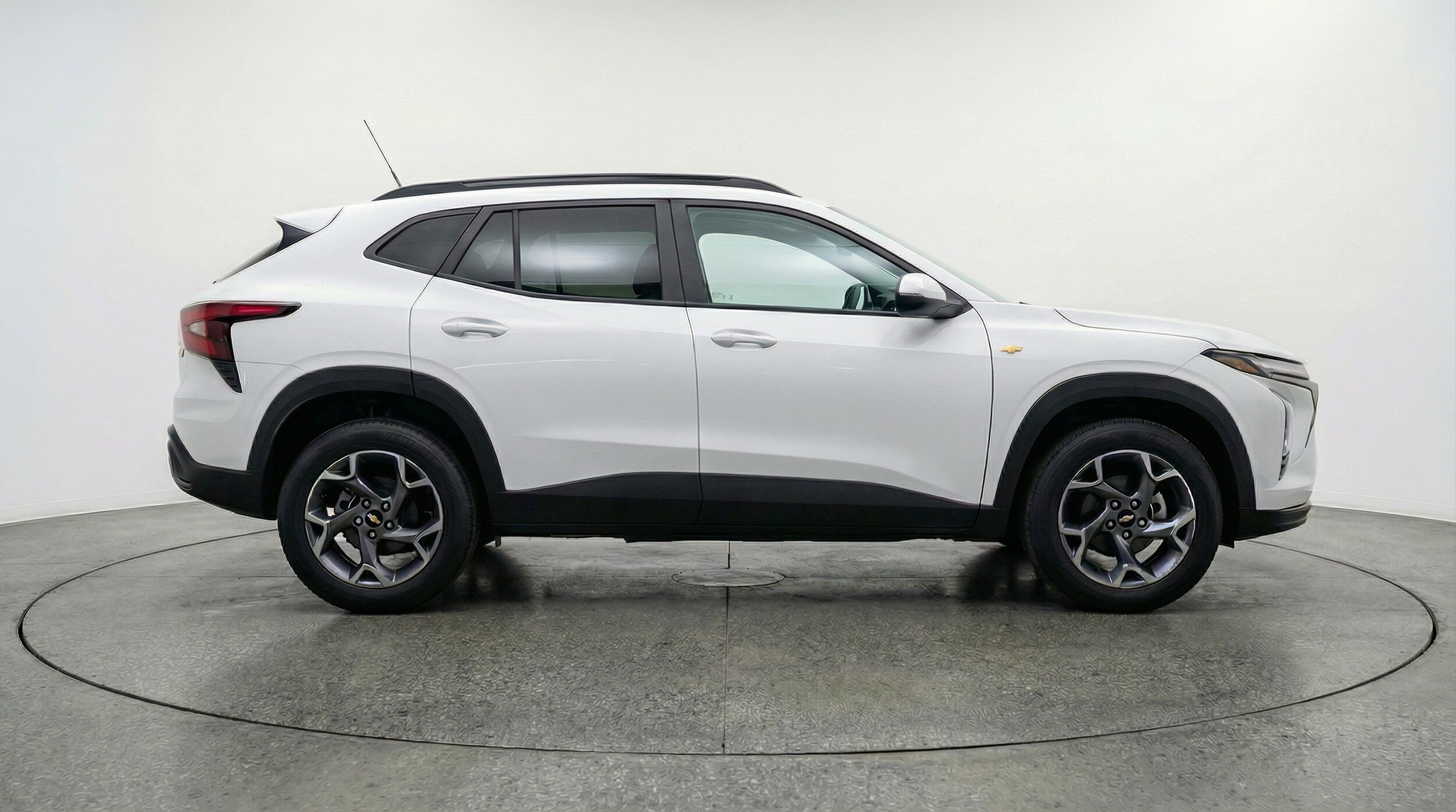 Thumbnail: 2025 Chevrolet Trax - 11