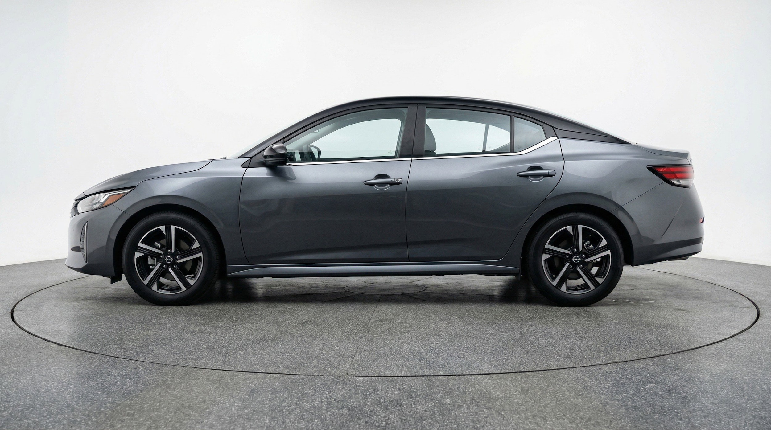 Thumbnail: 2025 Nissan Sentra - 5