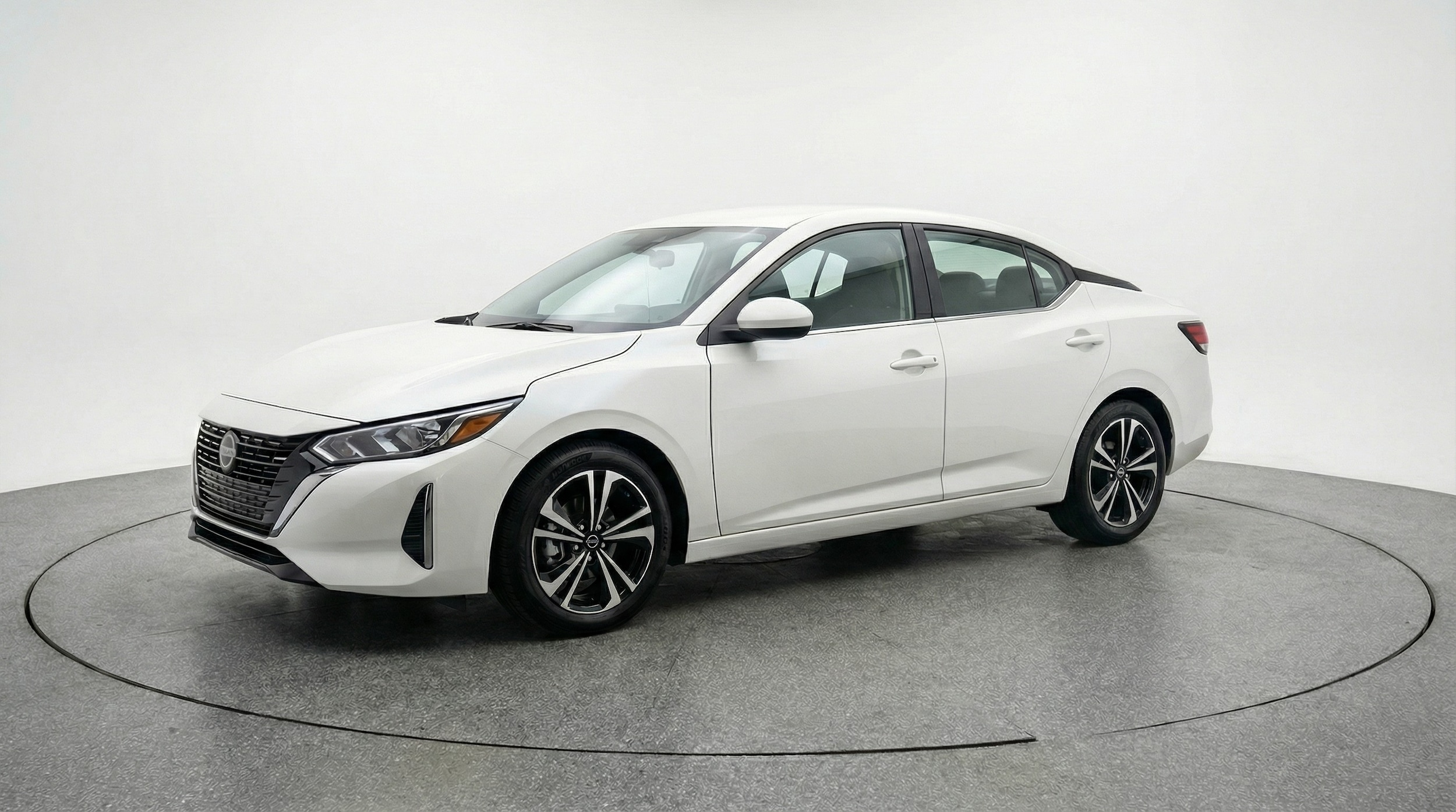 Thumbnail: 2025 Nissan Sentra - 3