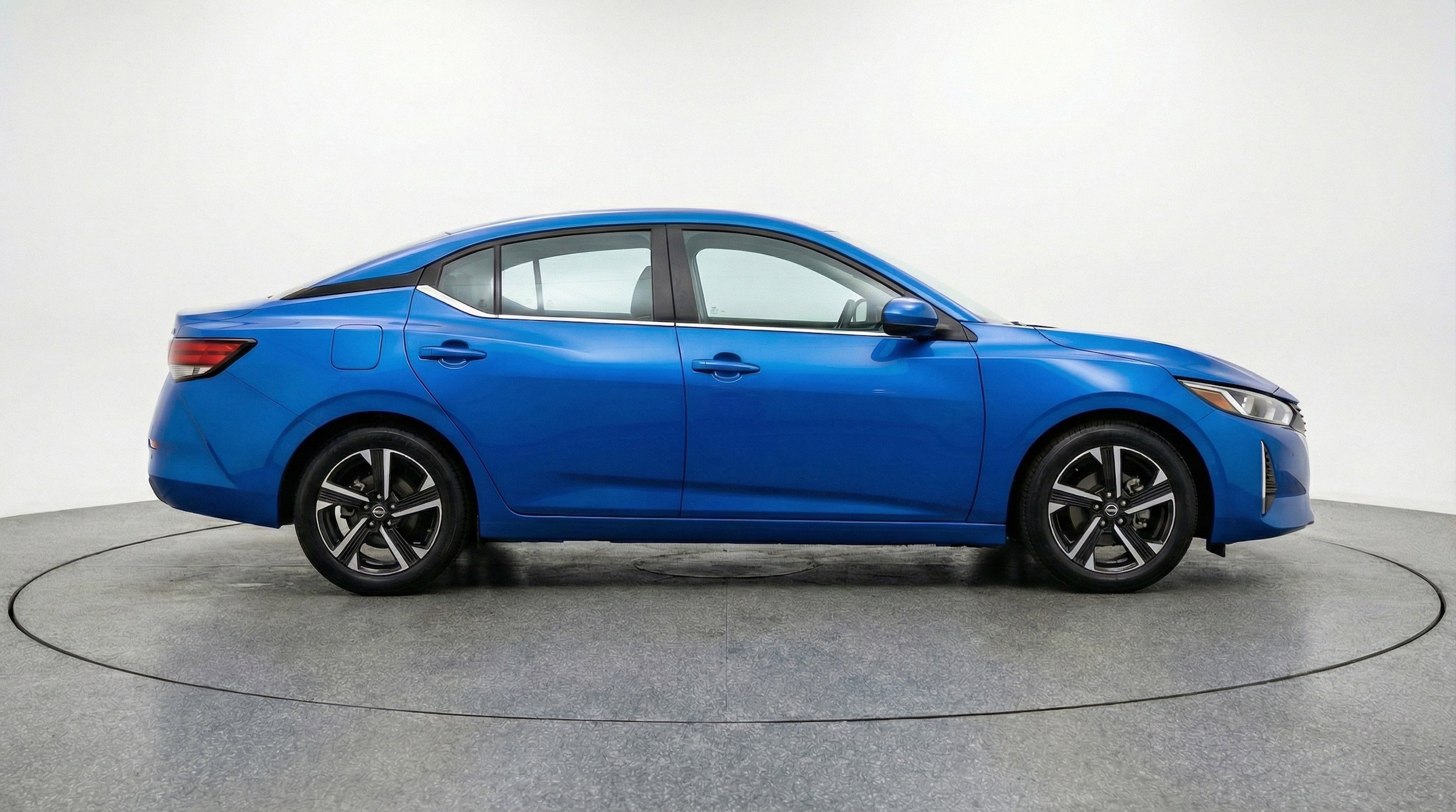 Thumbnail: 2025 Nissan Sentra - 11