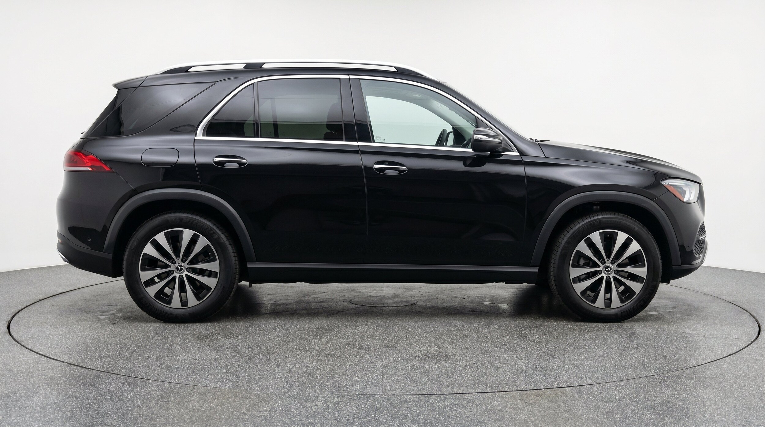 Thumbnail: 2026 Mercedes-Benz GLE - 11