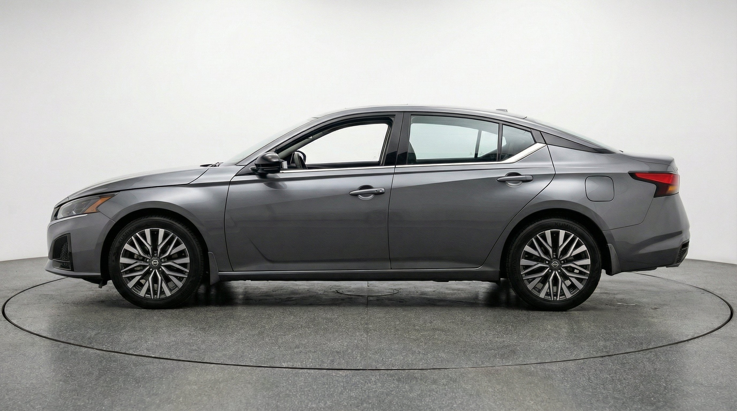 Thumbnail: 2026 Nissan Altima - 5