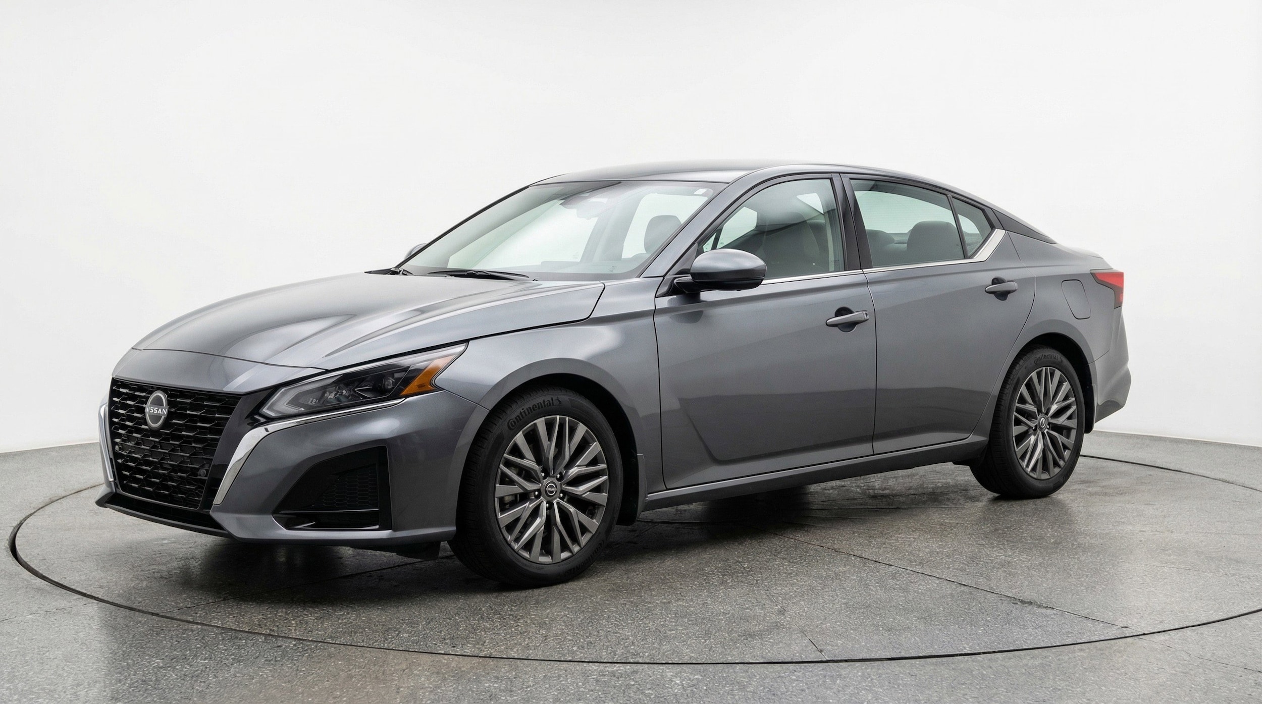 Thumbnail: 2025 Nissan Altima - 3