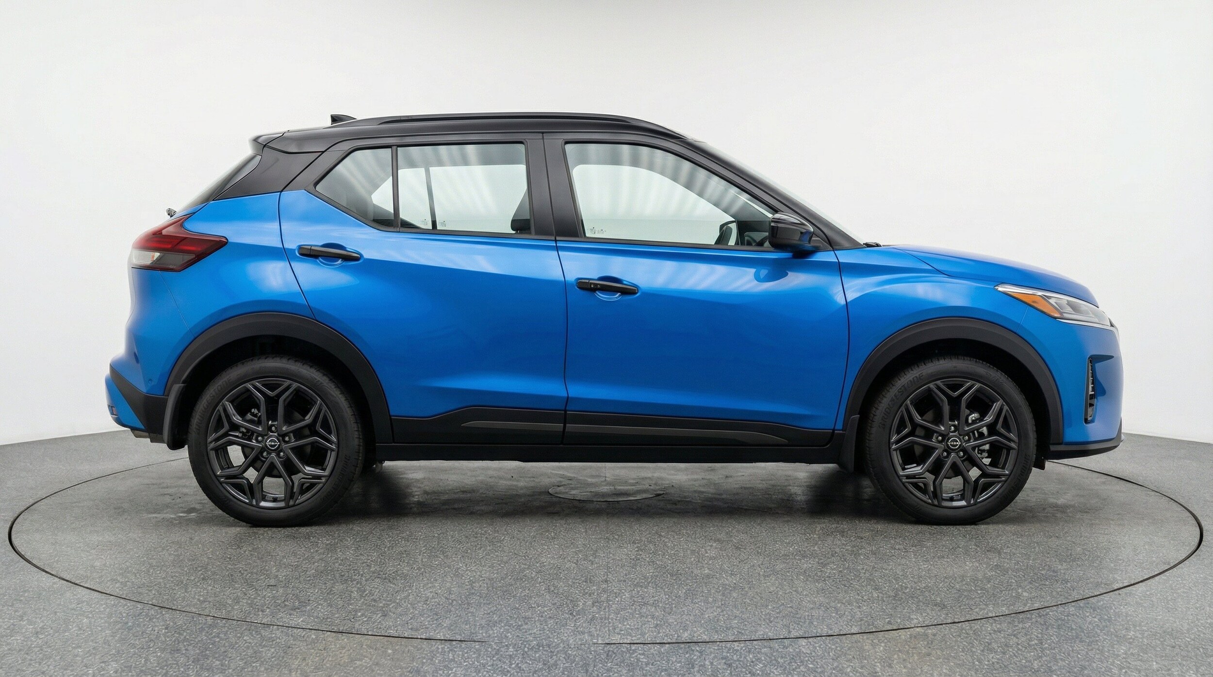 Thumbnail: 2026 Nissan Kicks - 11