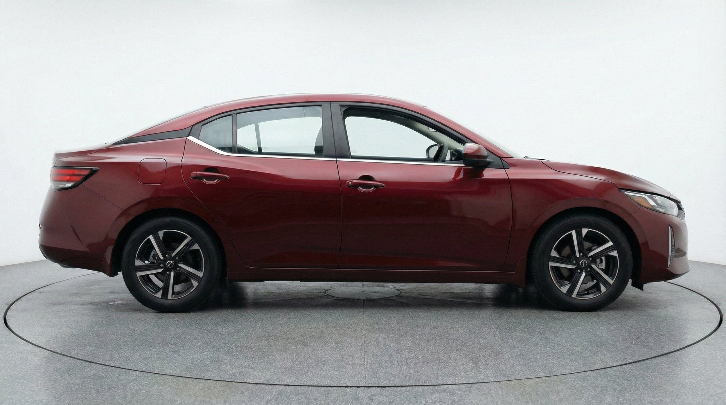 Thumbnail: 2025 Nissan Sentra - 11