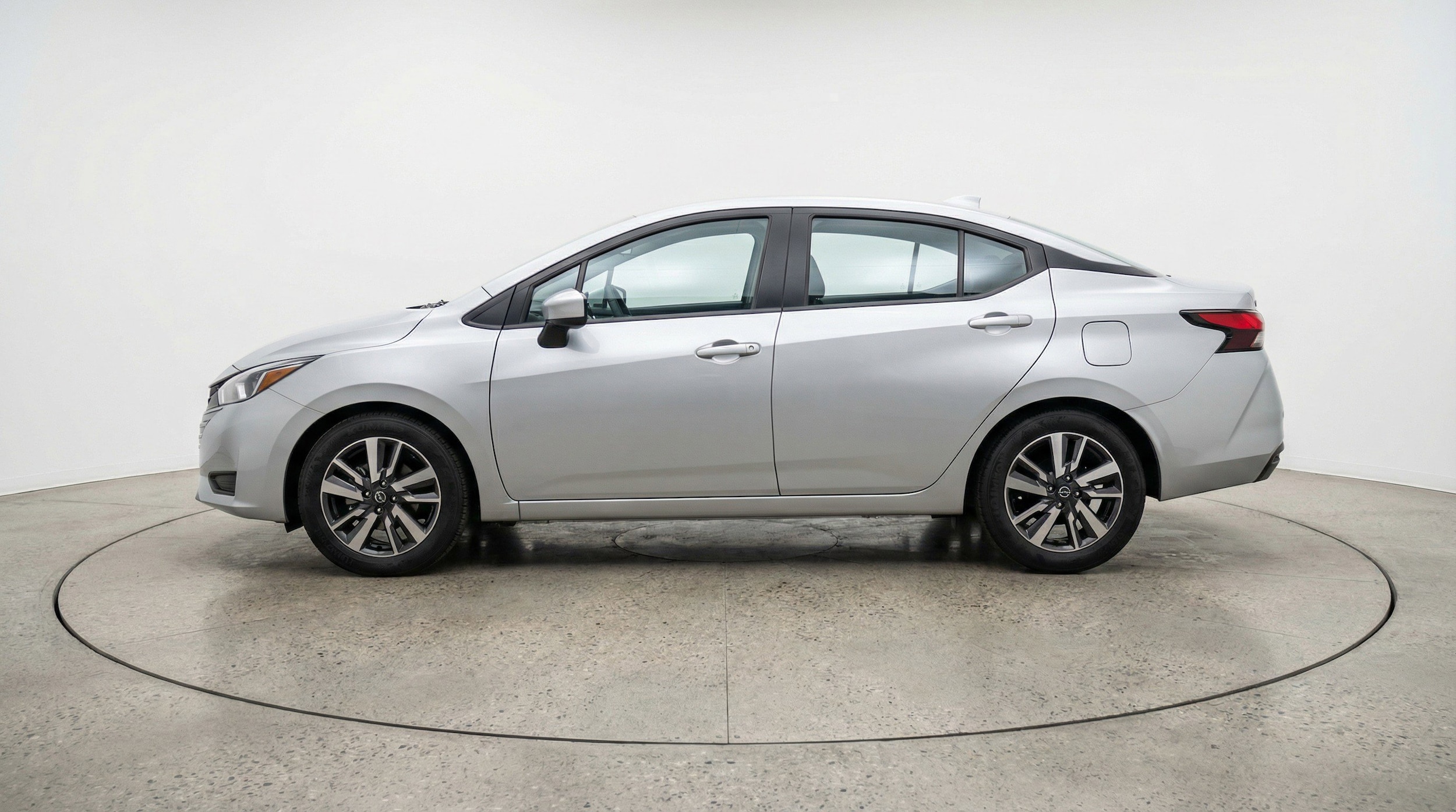 Thumbnail: 2025 Nissan Versa - 5