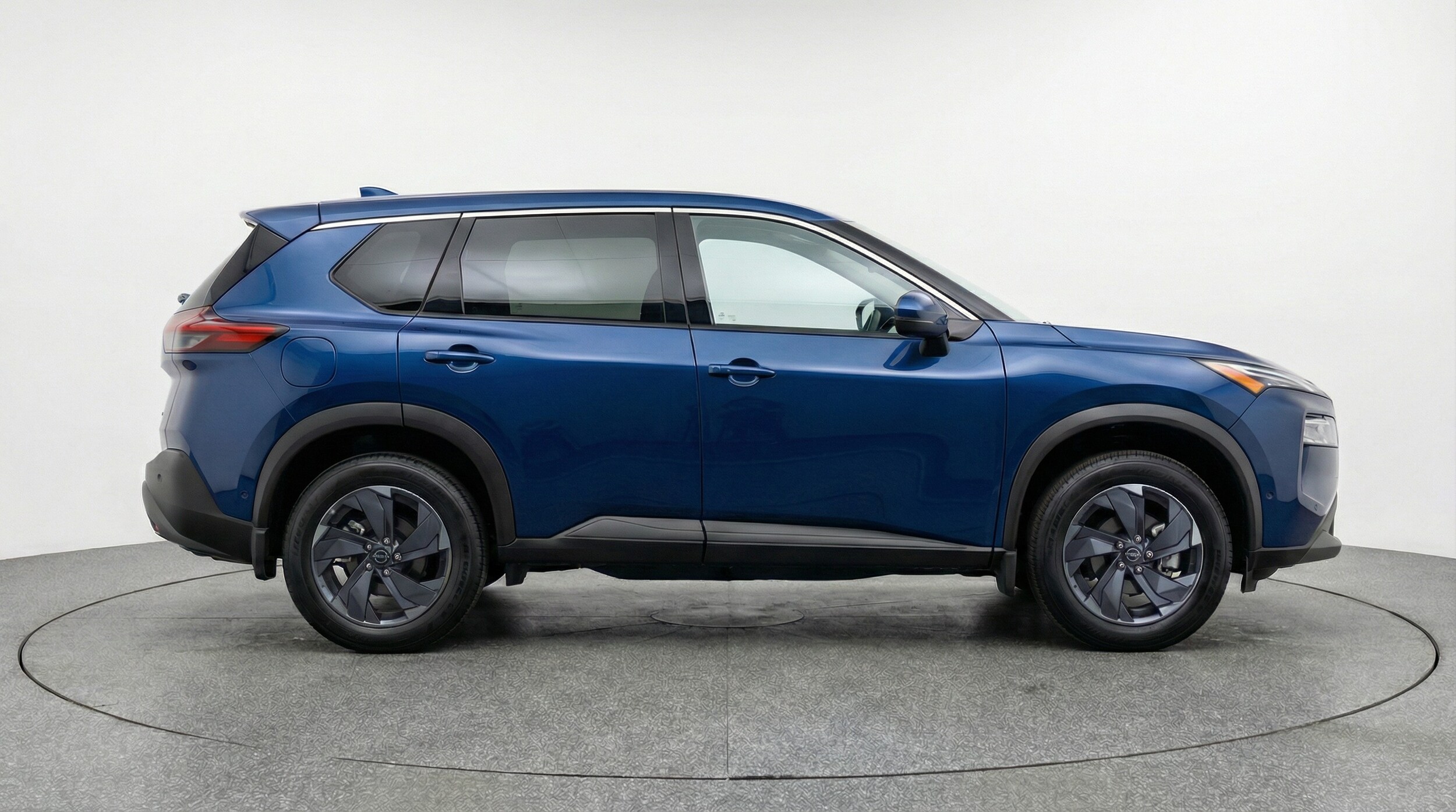 Thumbnail: 2025 Nissan Rogue - 8