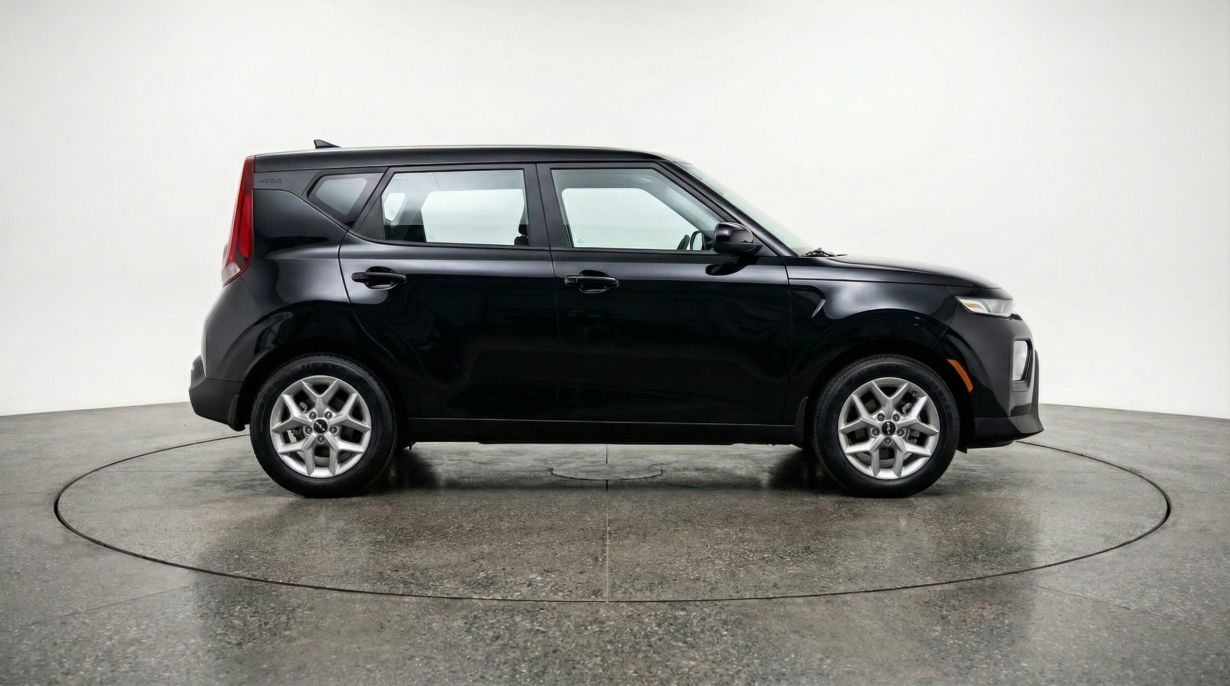 Thumbnail: 2025 Kia Soul - 11