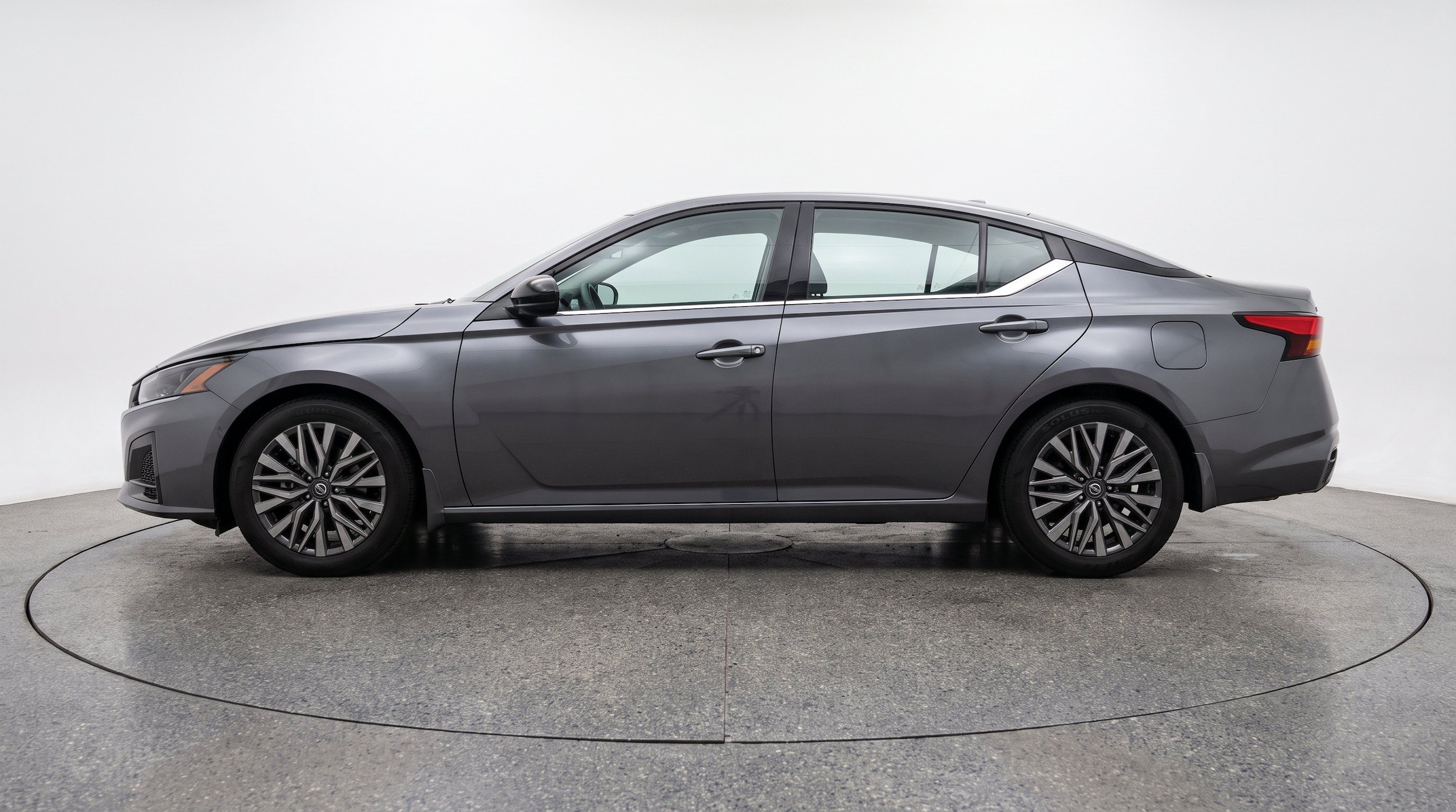 Thumbnail: 2025 Nissan Altima - 5