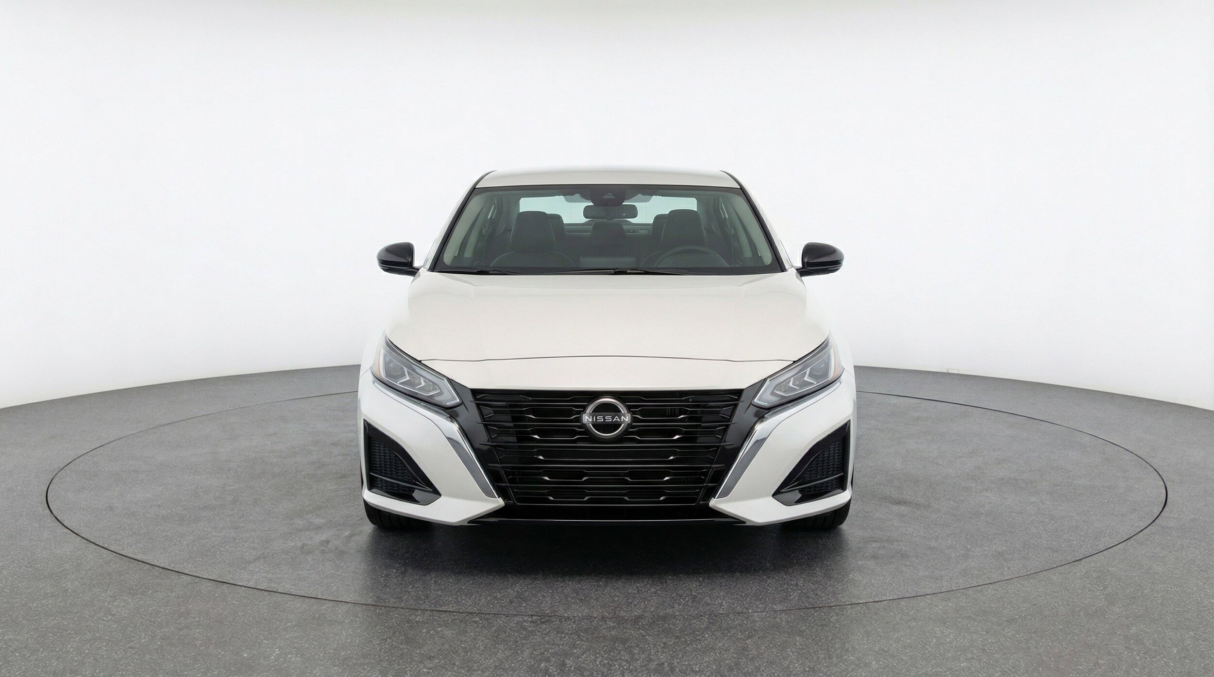 Thumbnail: 2025 Nissan Altima - 2