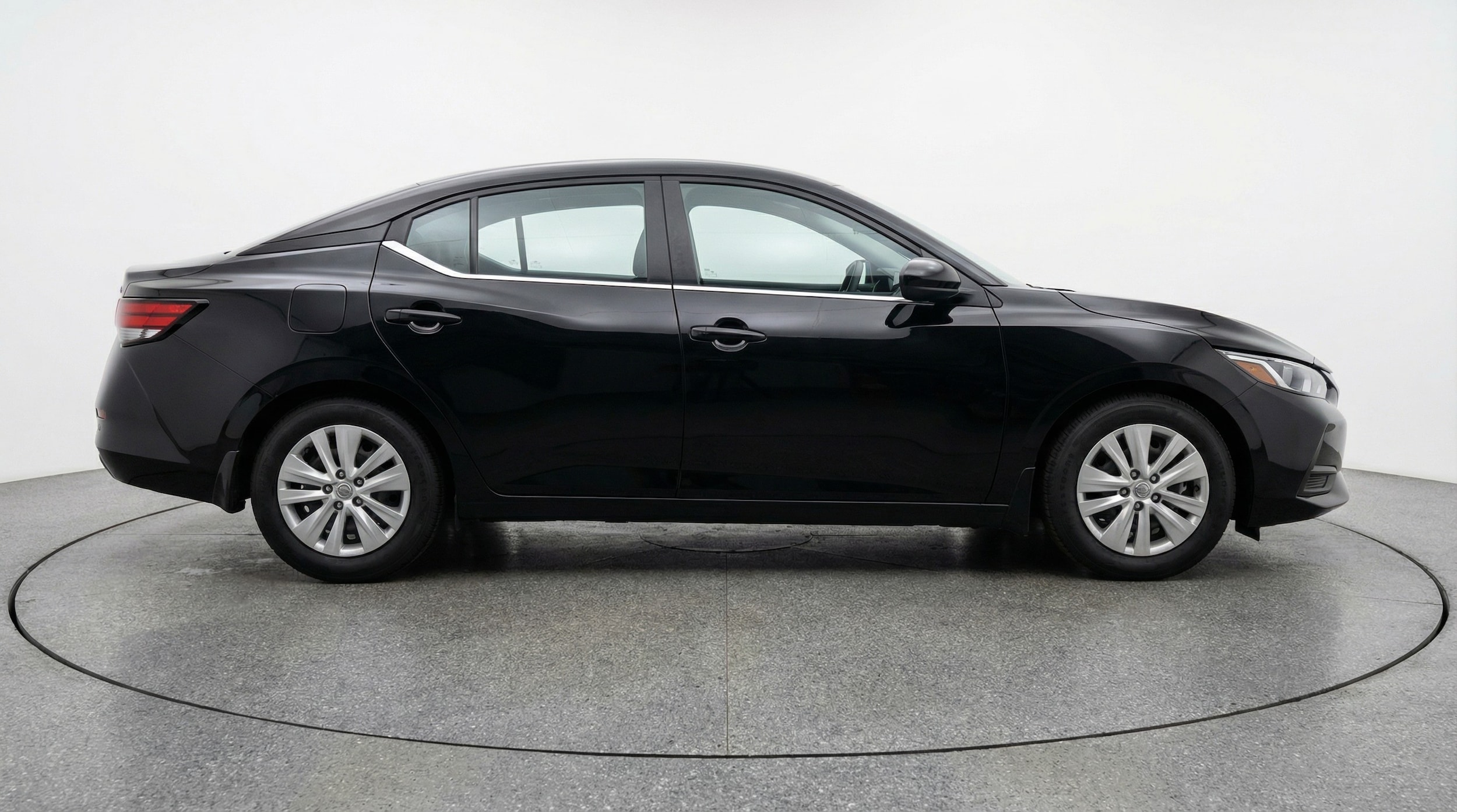 Thumbnail: 2025 Nissan Sentra - 8