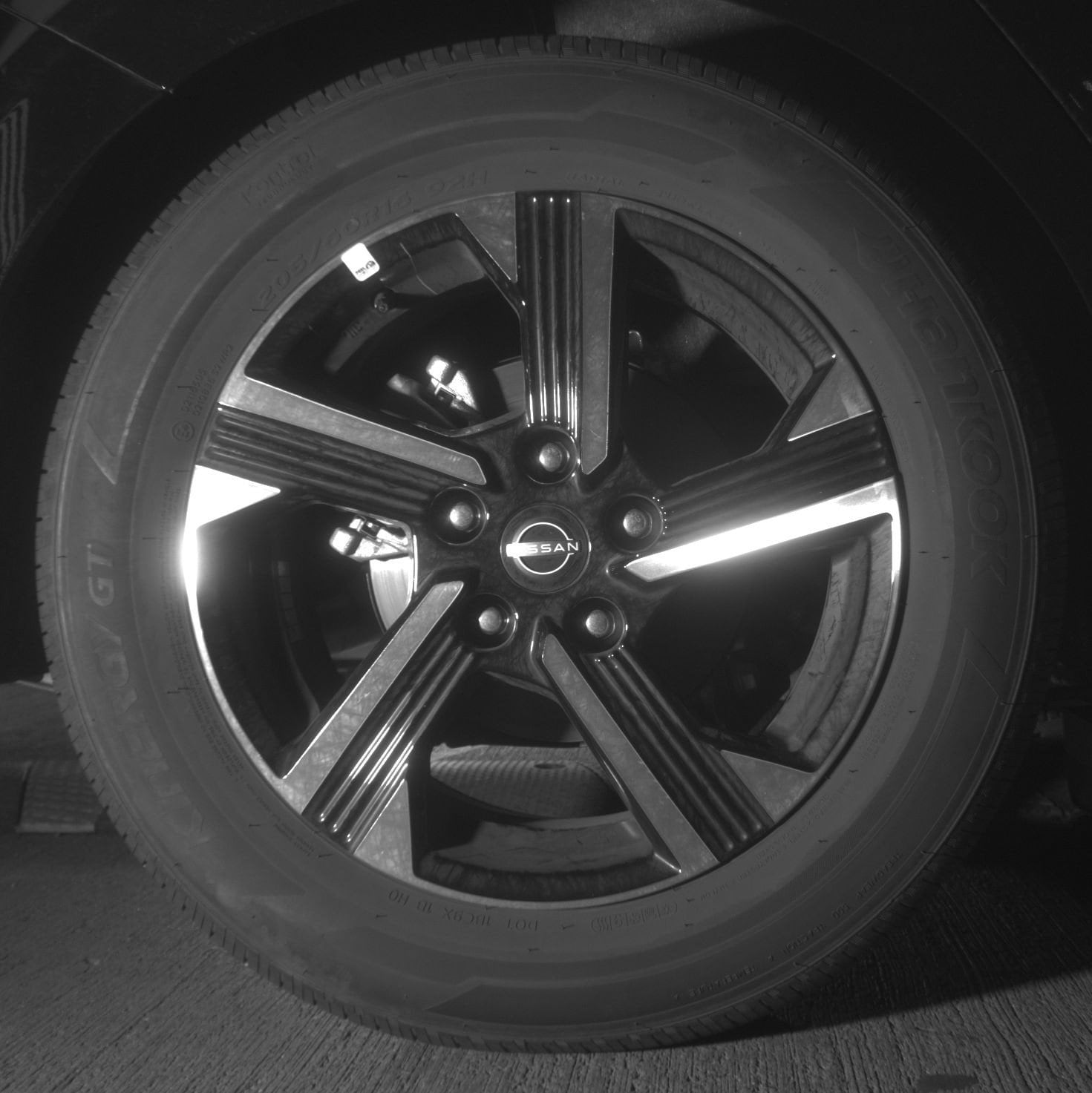 Thumbnail: 2025 Nissan Sentra - 15