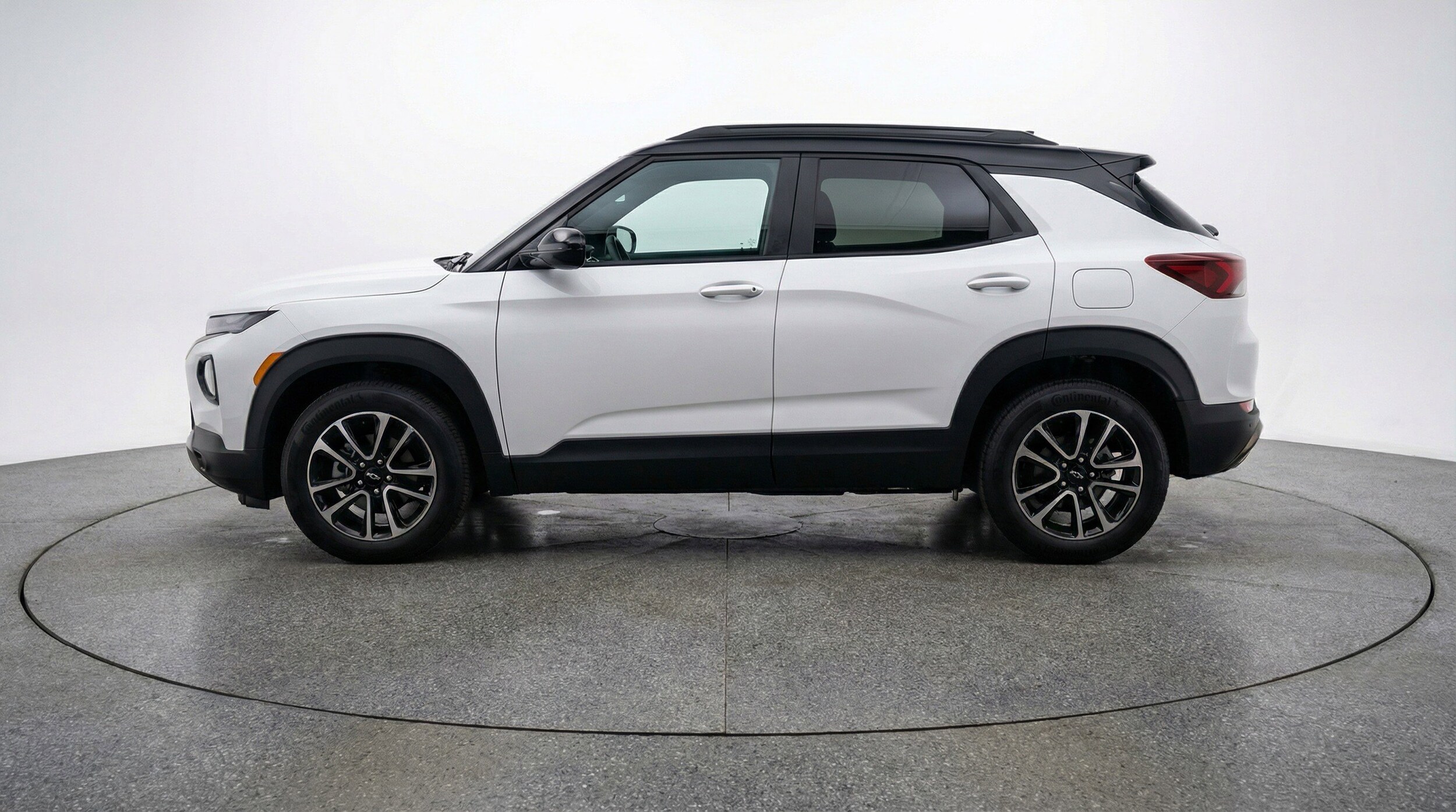 Thumbnail: 2025 Chevrolet TrailBlazer - 5