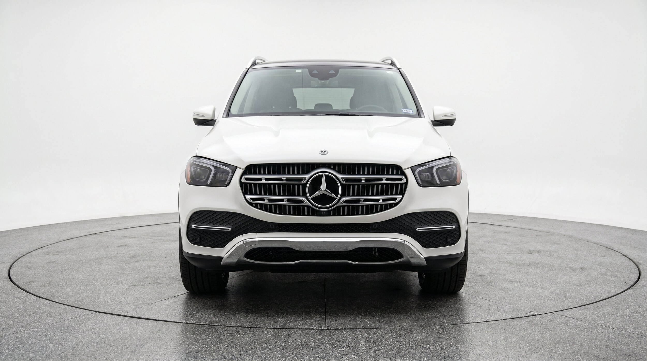 Thumbnail: 2026 Mercedes-Benz GLE - 2