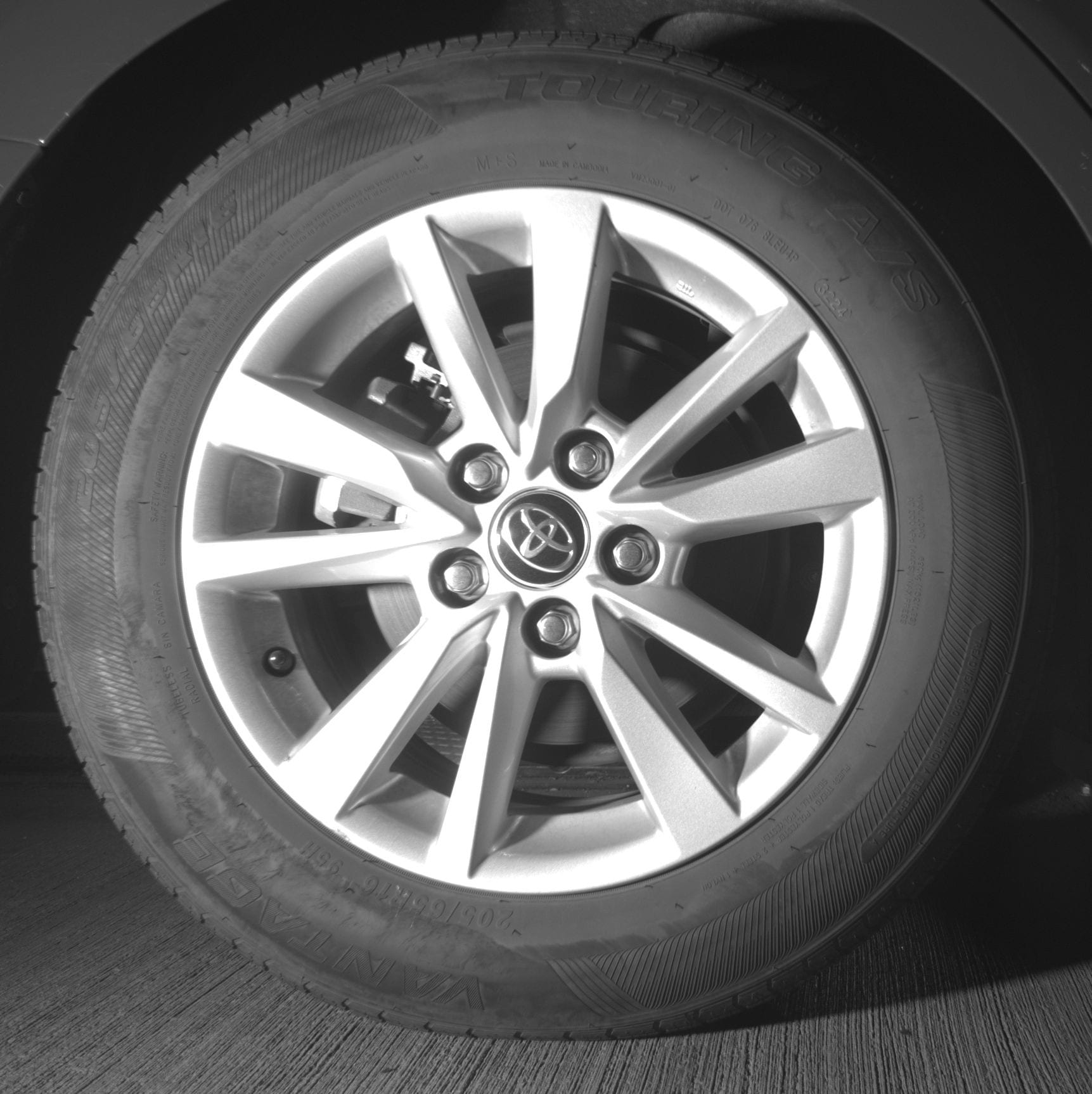 Thumbnail: 2025 Toyota Camry - 12