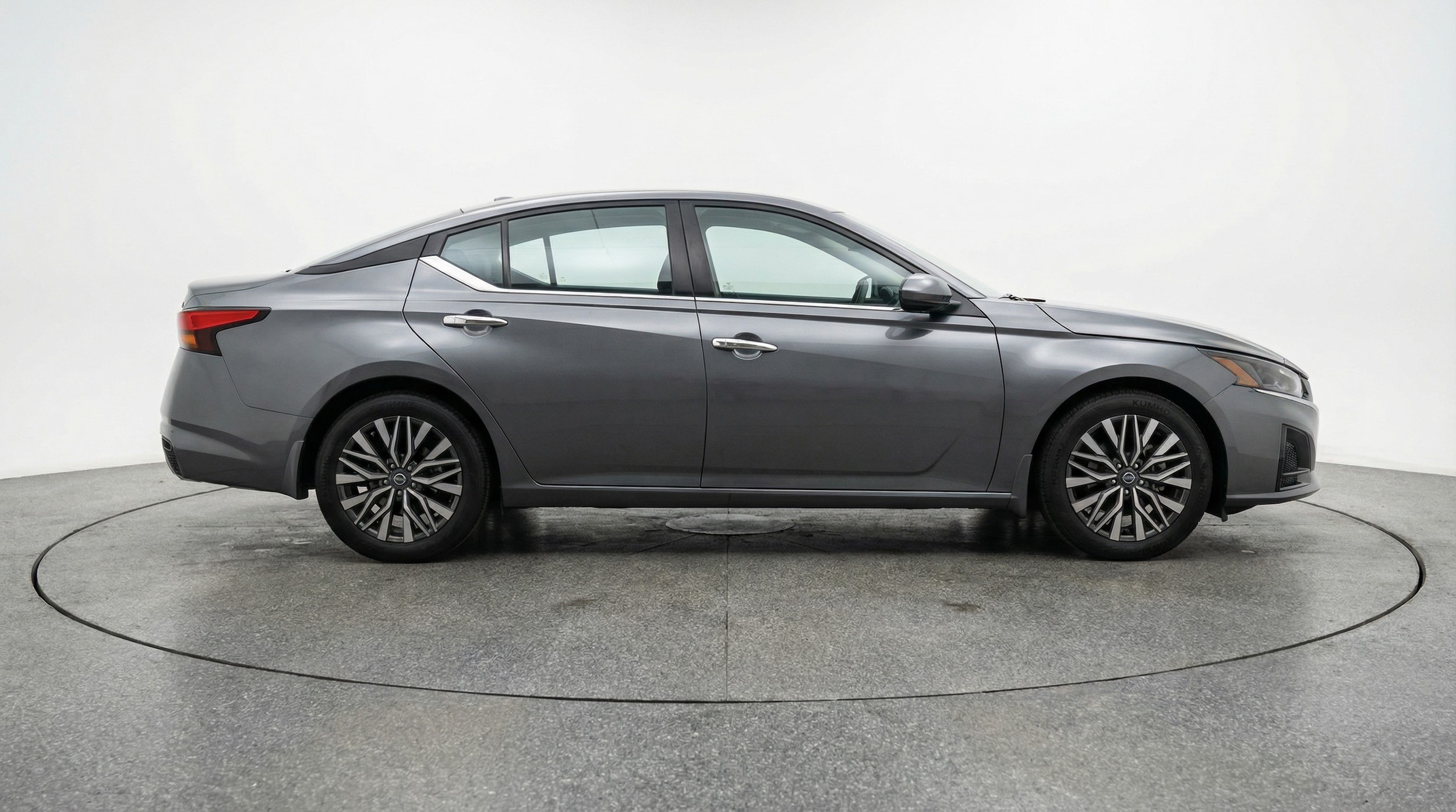 Thumbnail: 2025 Nissan Altima - 8