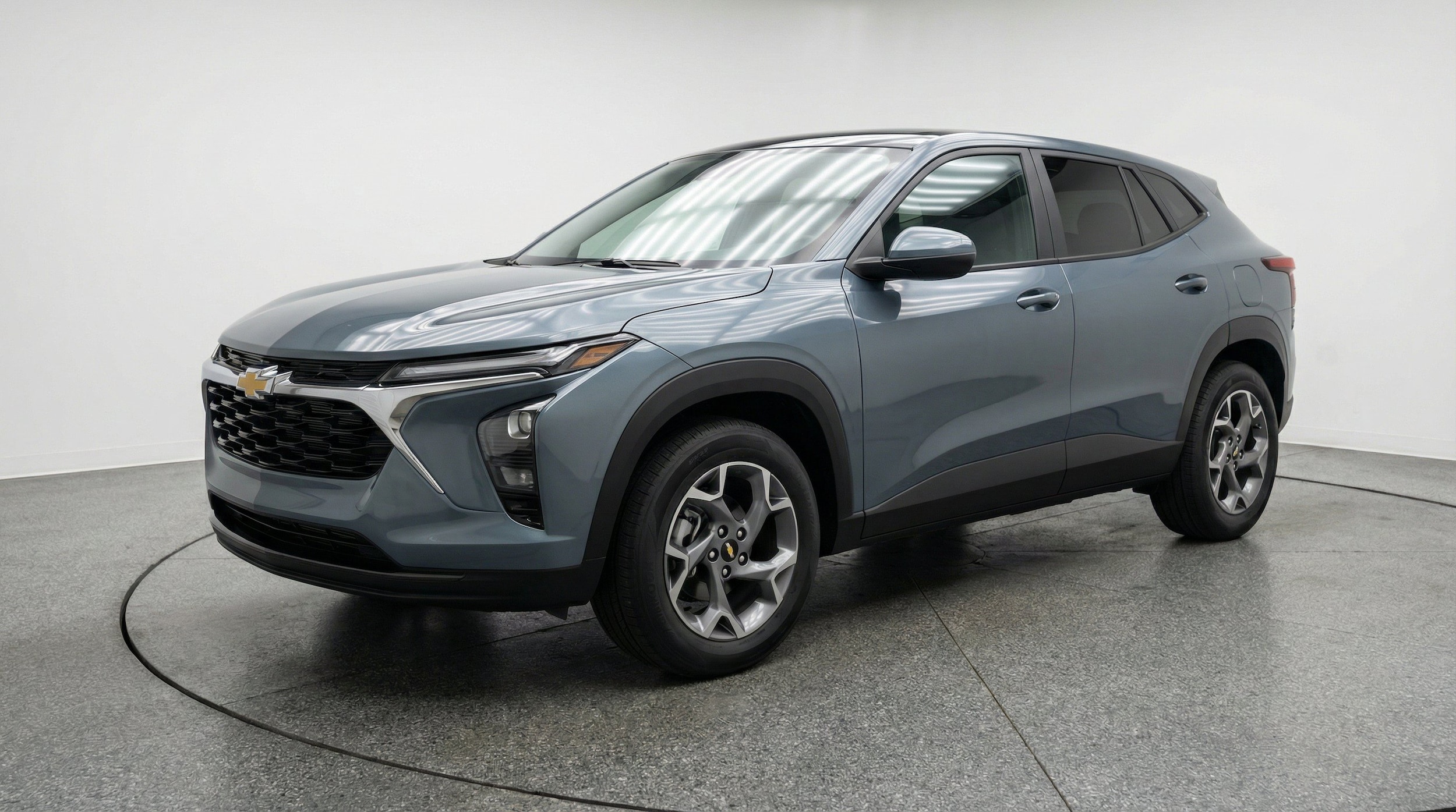 Thumbnail: 2025 Chevrolet Trax - 3